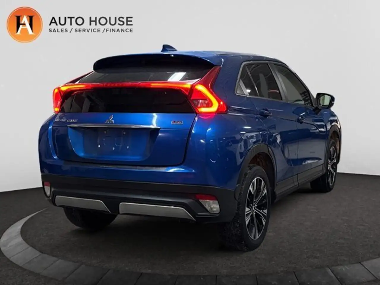 Mitsubishi Eclipse Cross снимка Mitsubishi Eclipse Cross