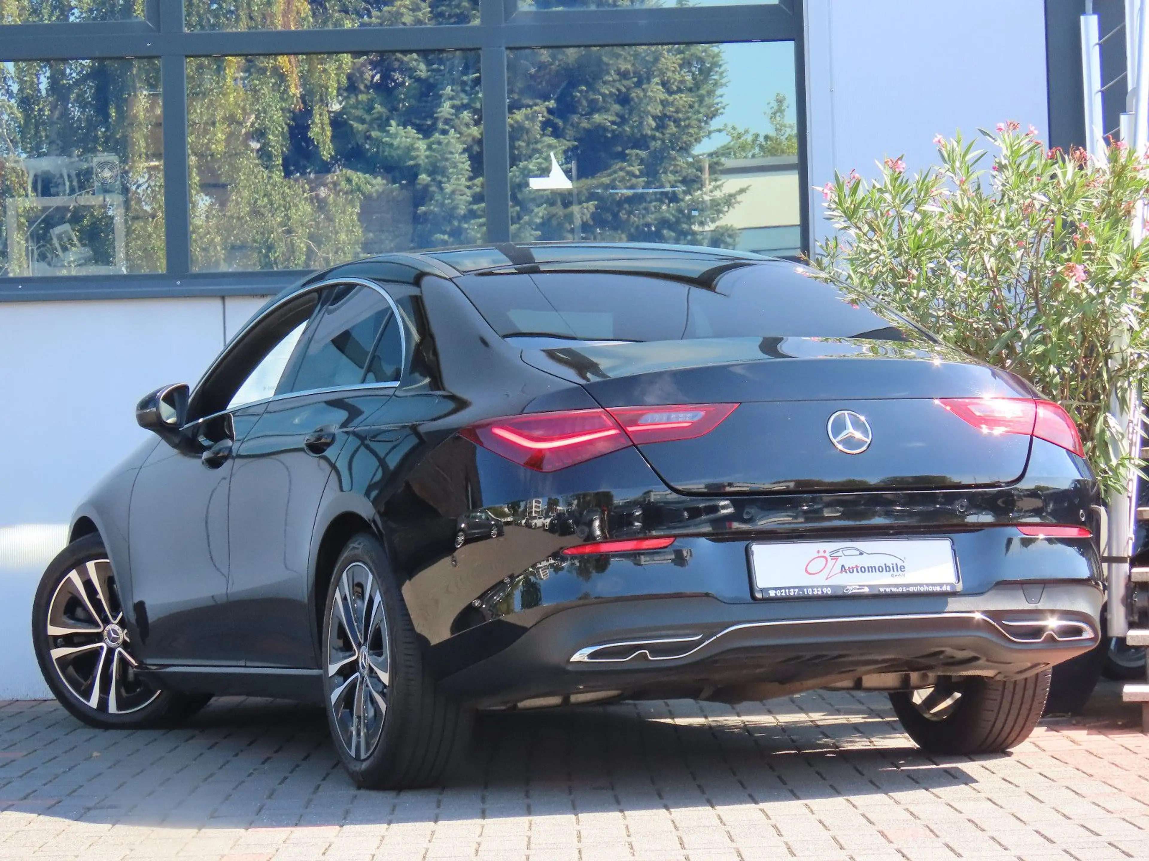 Mercedes-Benz CLA 220 d Autom. Leder Sitzheizung Klima ACC — photo 6