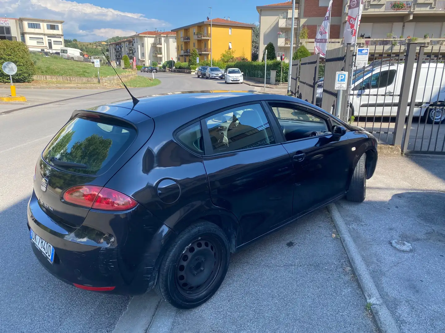SEAT Leon 1.4 benzina gpl Nero - 2