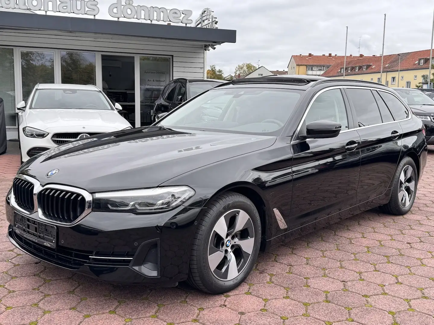 BMW 520 d AMBIENTE PANORAMA RFKA DAB LED Negro - 1