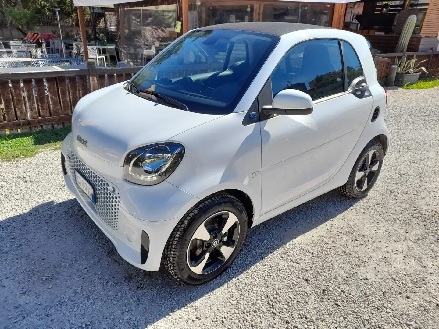 smart forTwo fortwo EQ  ****SOLO 2300 KM*** IVA COMRPESA PRONT Bianco - 1