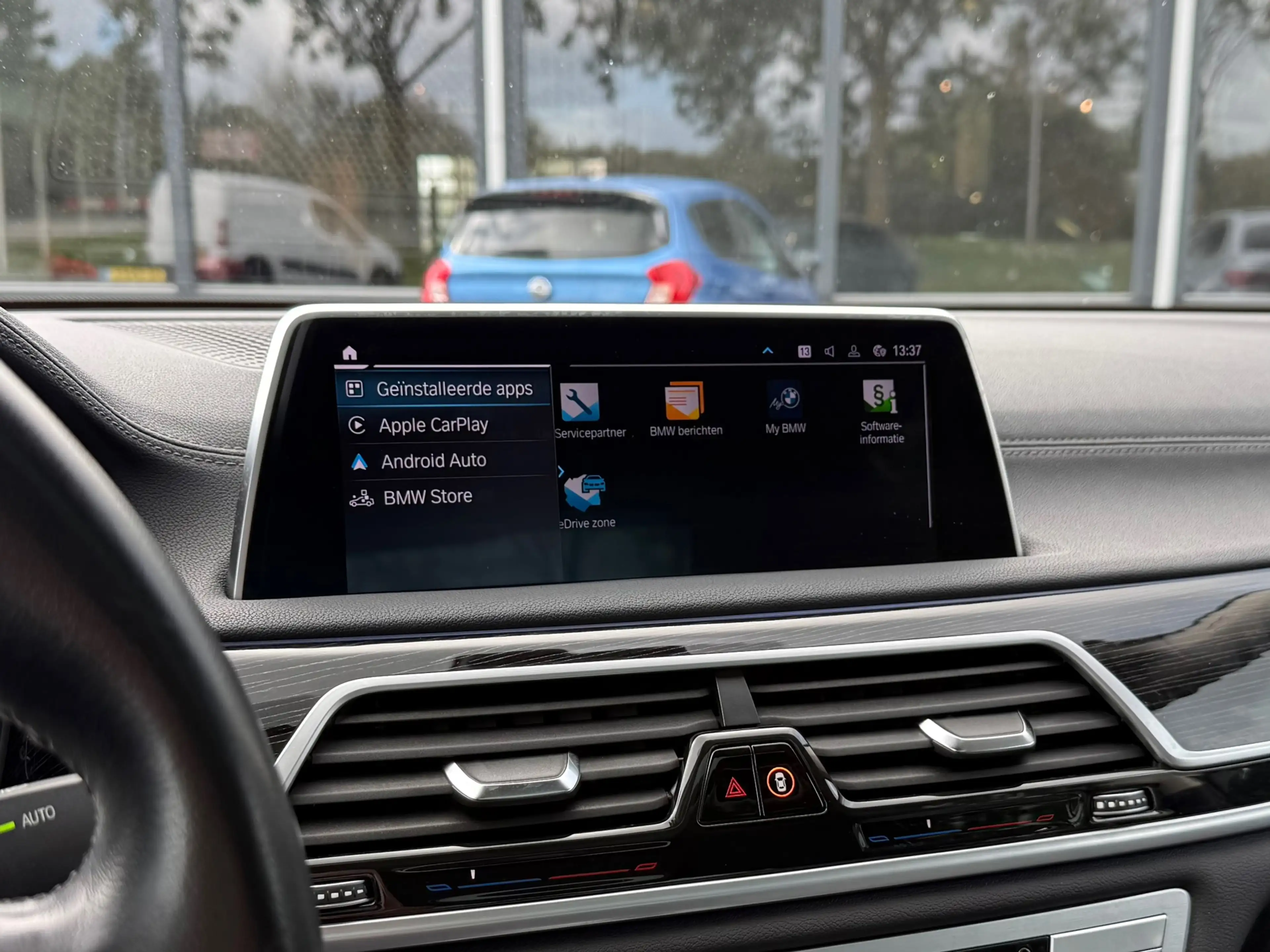 BMW 745 7-serie 745e Pano/HUD/360cam/H&K/etc! — photo 15