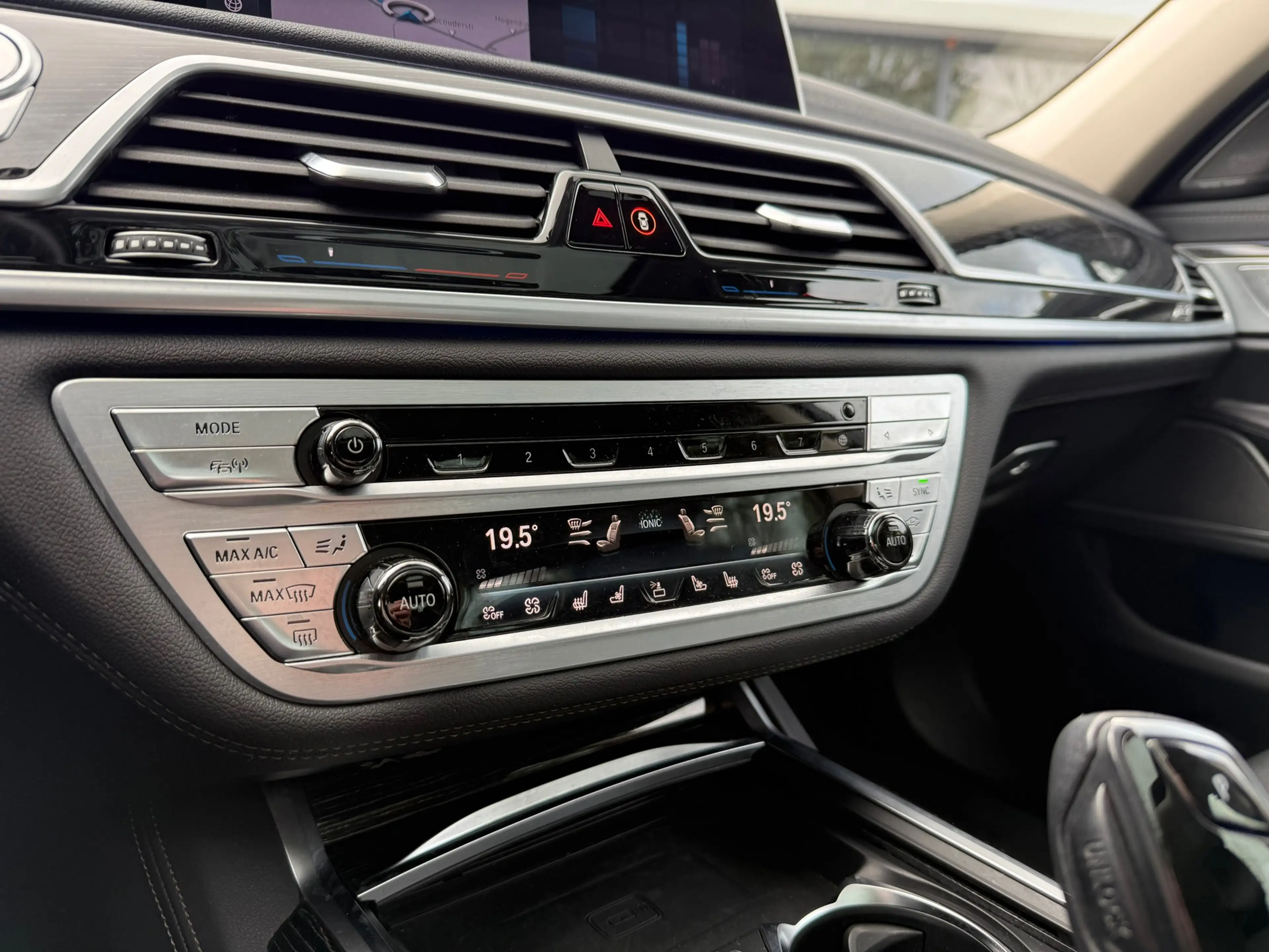 BMW 745 7-serie 745e Pano/HUD/360cam/H&K/etc! — photo 14