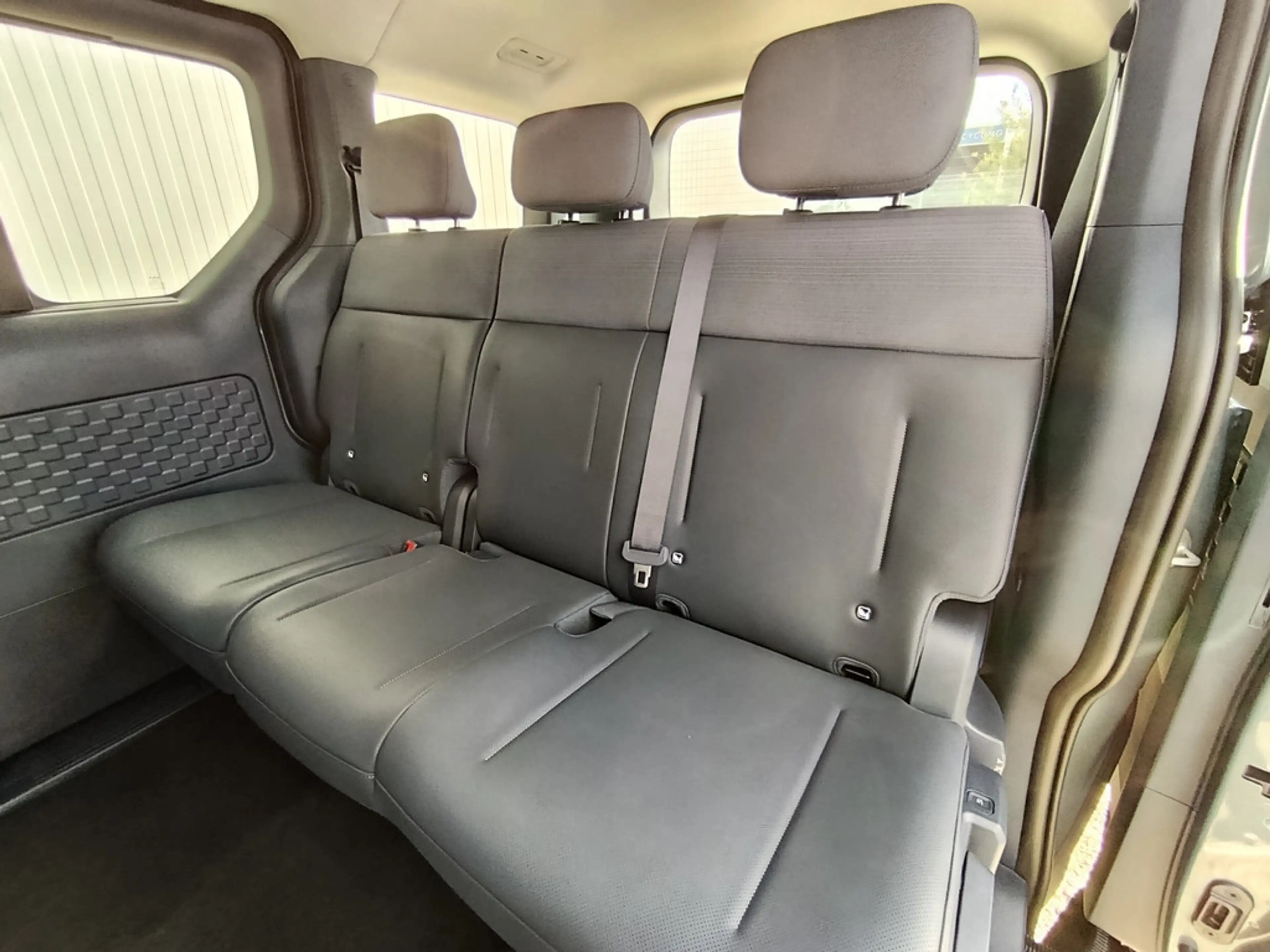 Kia PV5 Passenger Elite 71,2 kWh Wärmepumpe / AW — photo 8