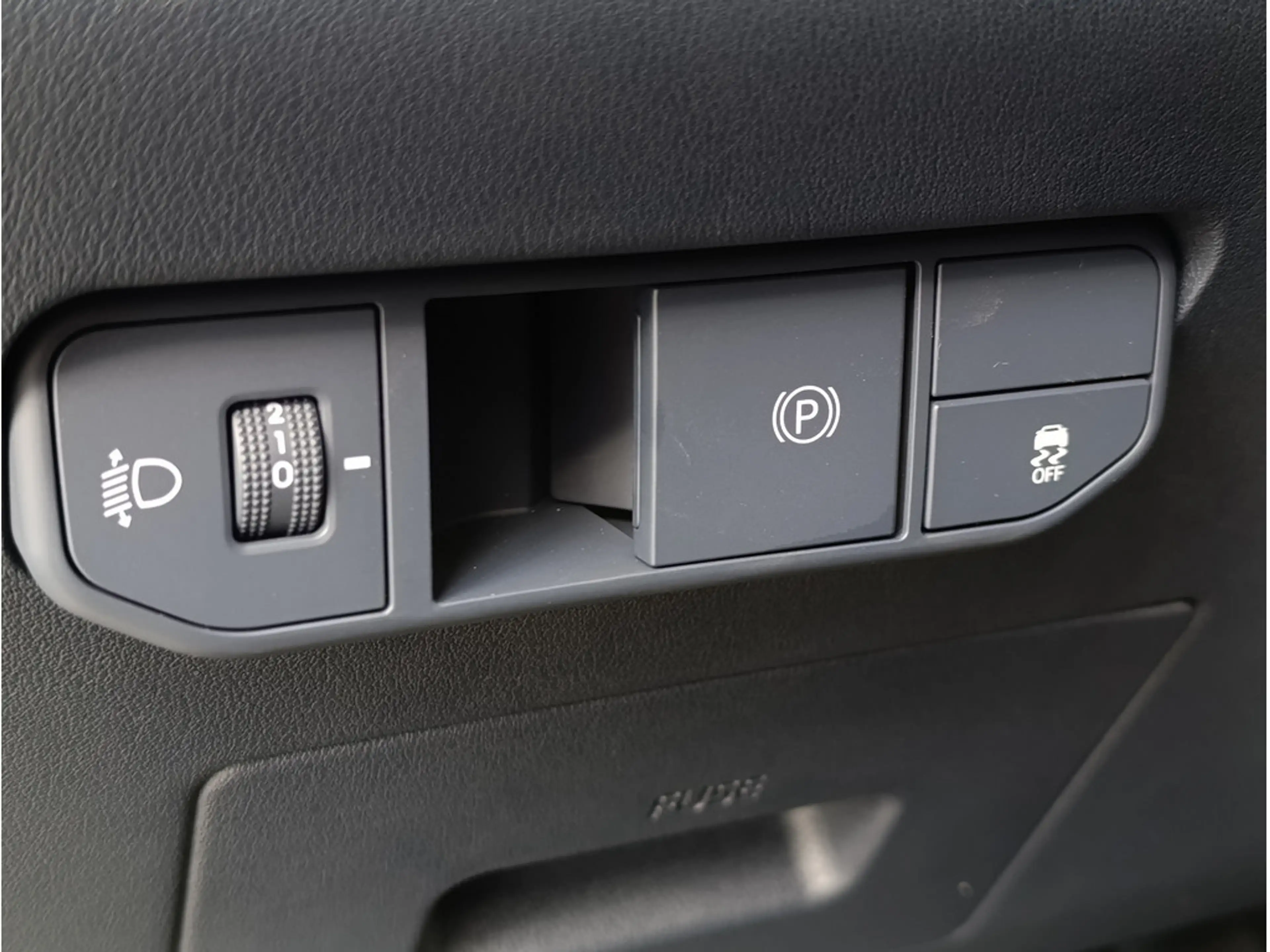 Kia PV5 Passenger Elite 71,2 kWh Wärmepumpe / AW — photo 14