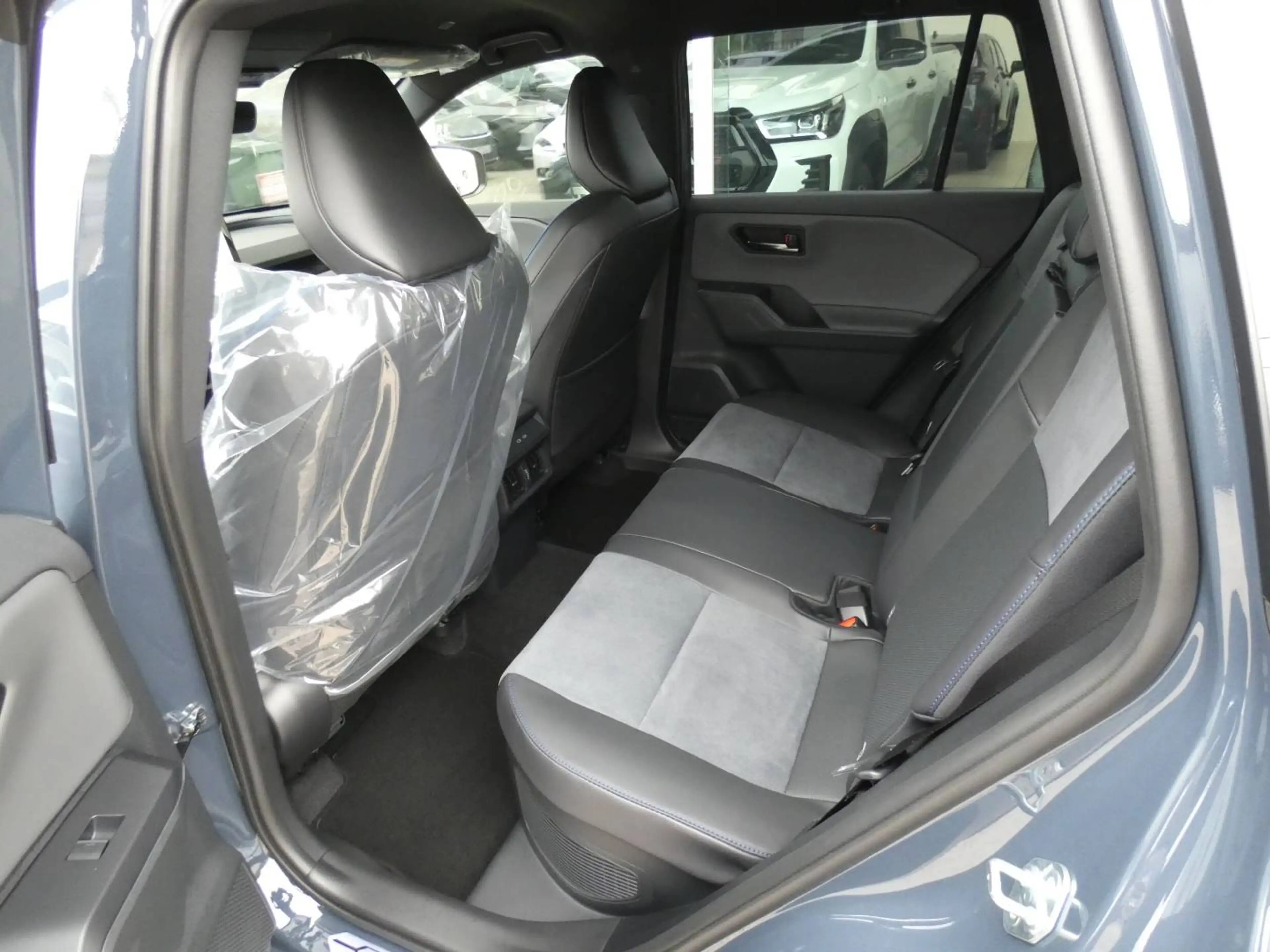 Toyota RAV 4 STOCKDEAL *AWD* STYLE +Elektrische zetels +LEDER/Alcantara +Dodehoek +Zetelmemory — photo 11