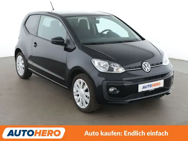 Volkswagen Up! view 8