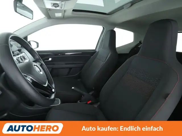 Volkswagen Up! view 10