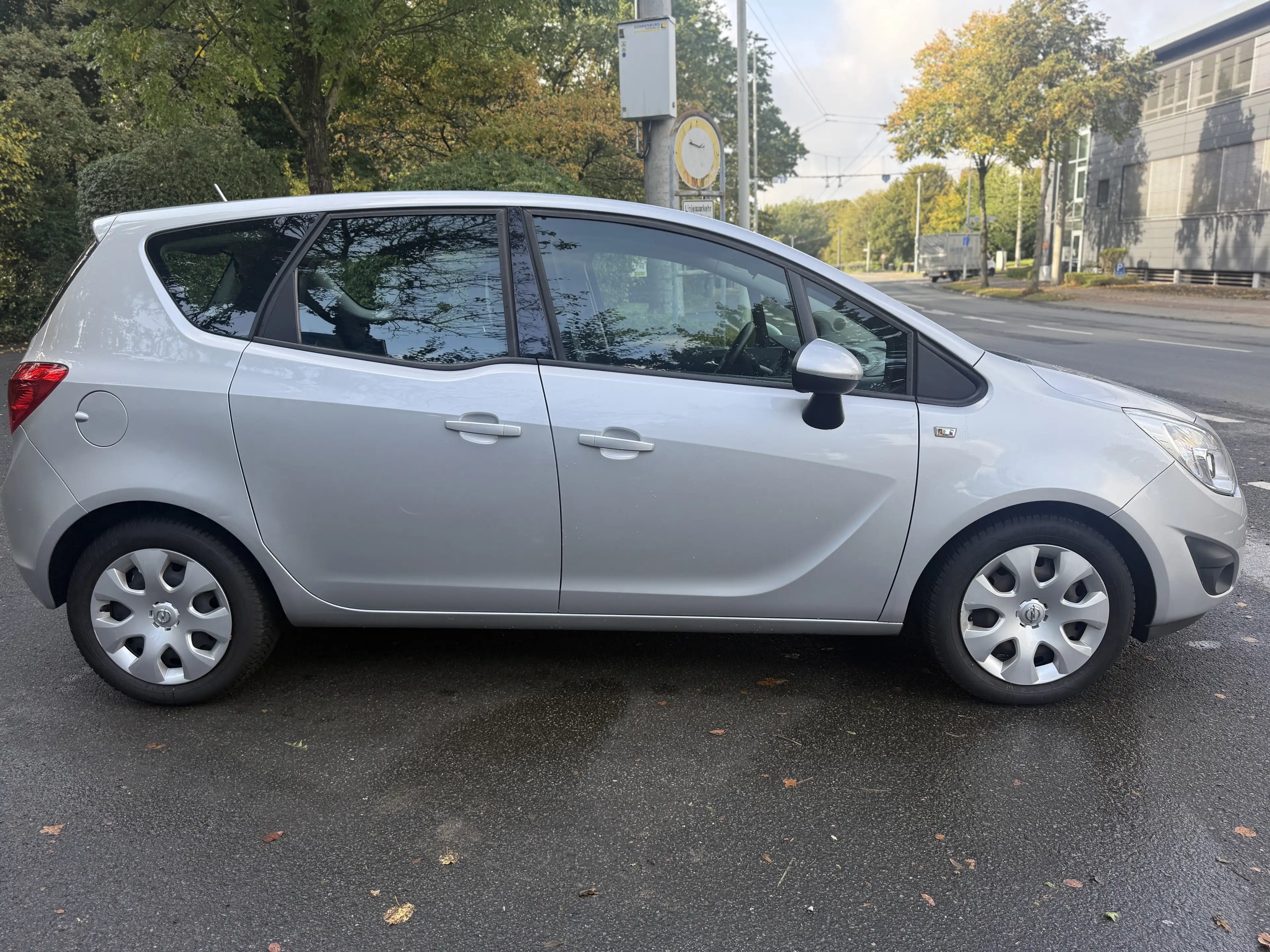 Opel Meriva 1.4 Turbo / Automatik / PDC / Tüv neu — photo 6
