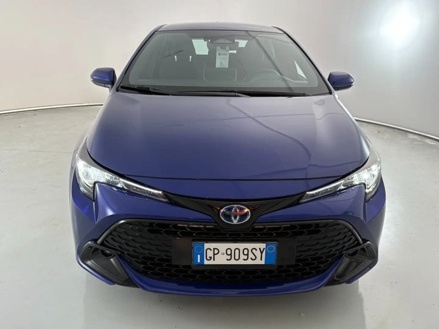 Toyota Corolla 2.0 VVT-i Hybrid Dynamic Force Active Bleu - 2