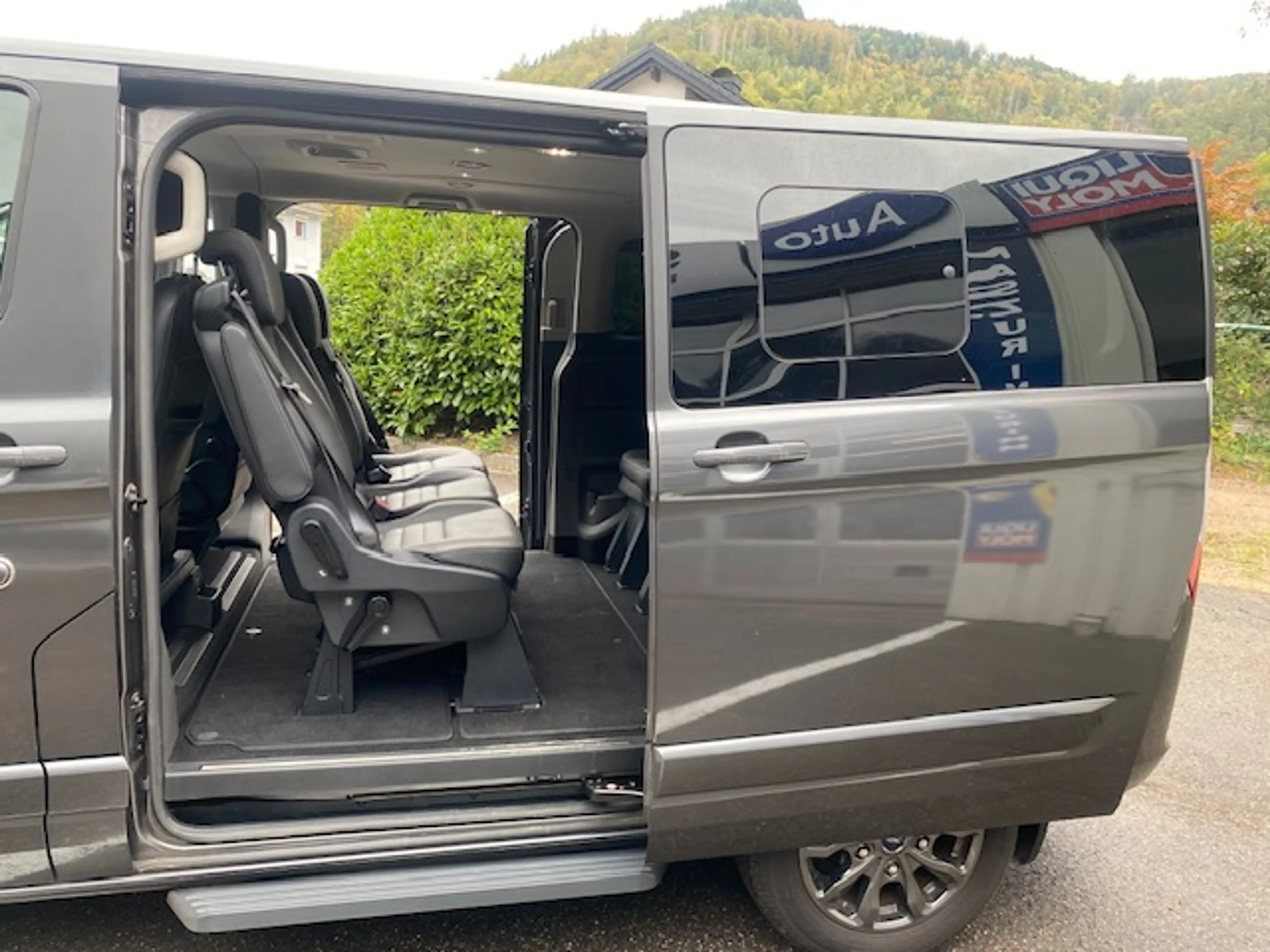 Ford Tourneo Custom 320 L1 Tourneo Titanium X — photo 10