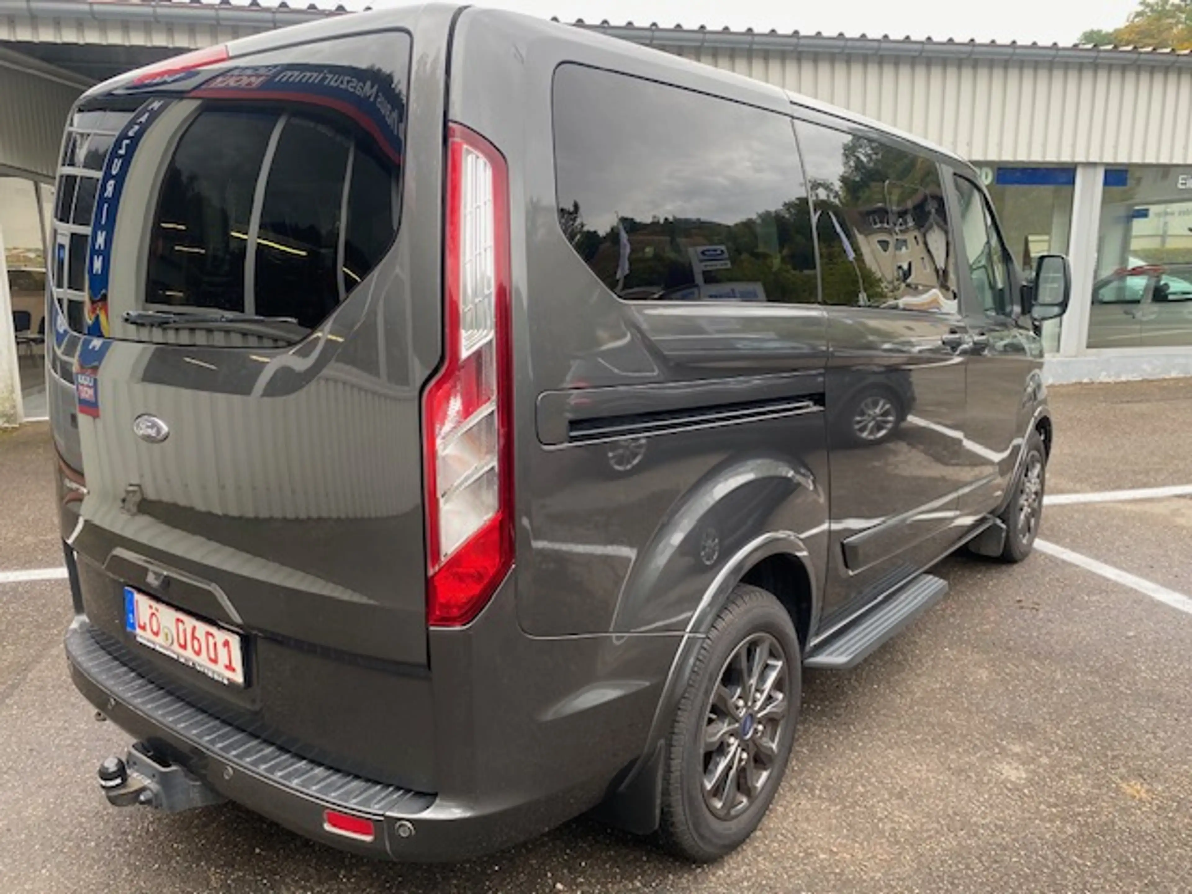 Ford Tourneo Custom 320 L1 Tourneo Titanium X — photo 6