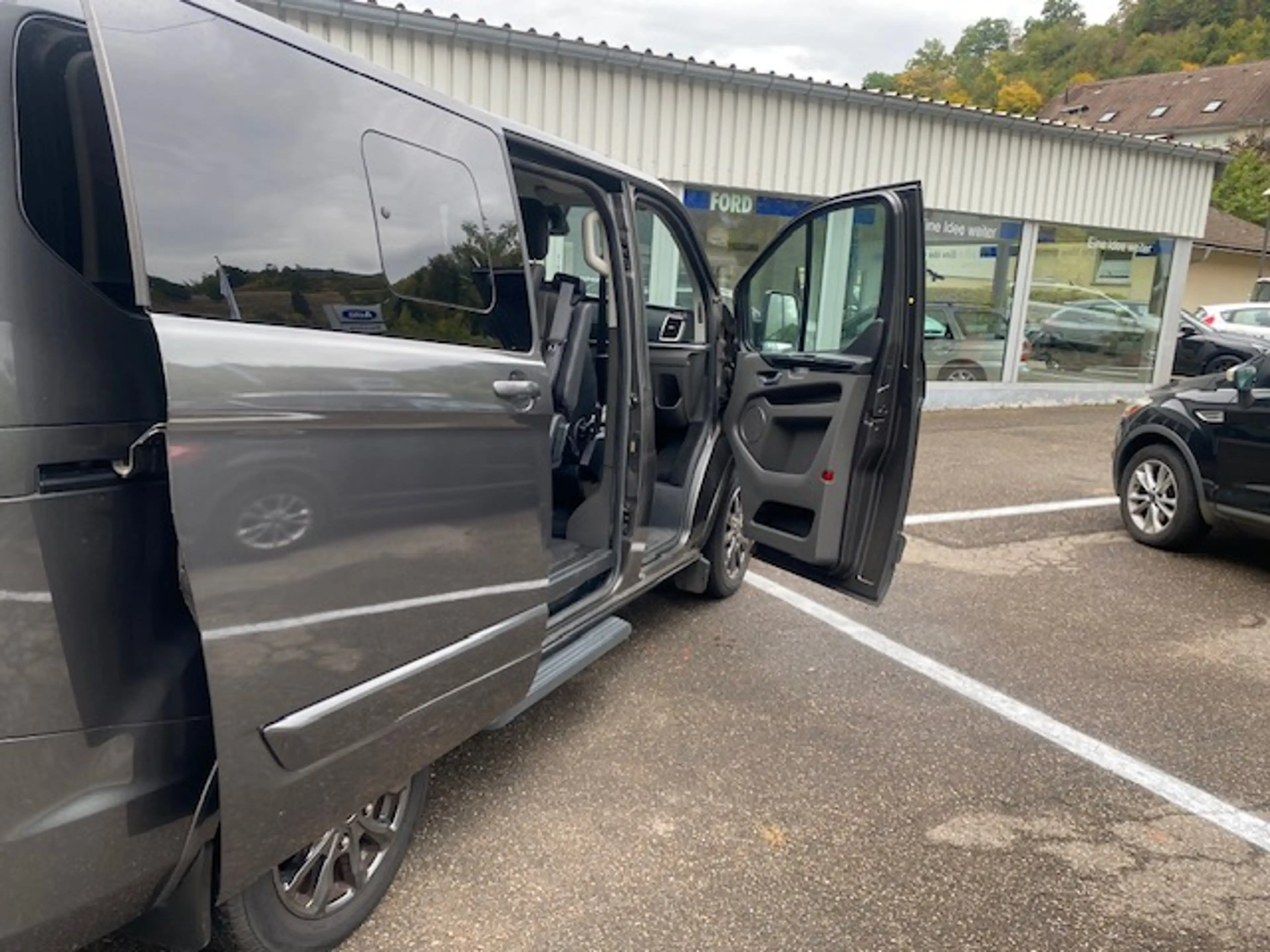 Ford Tourneo Custom 320 L1 Tourneo Titanium X — photo 8