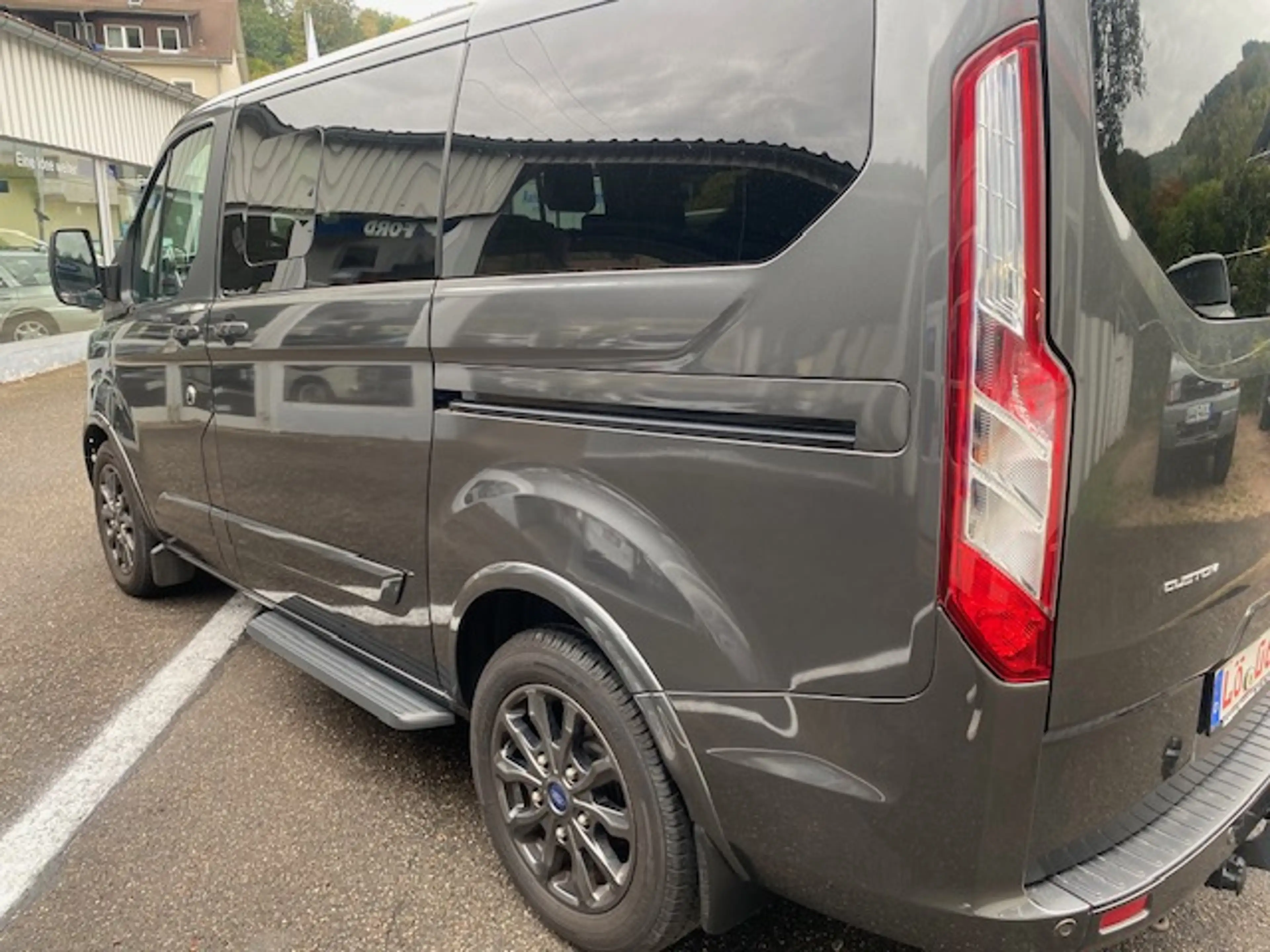 Ford Tourneo Custom 320 L1 Tourneo Titanium X — photo 11