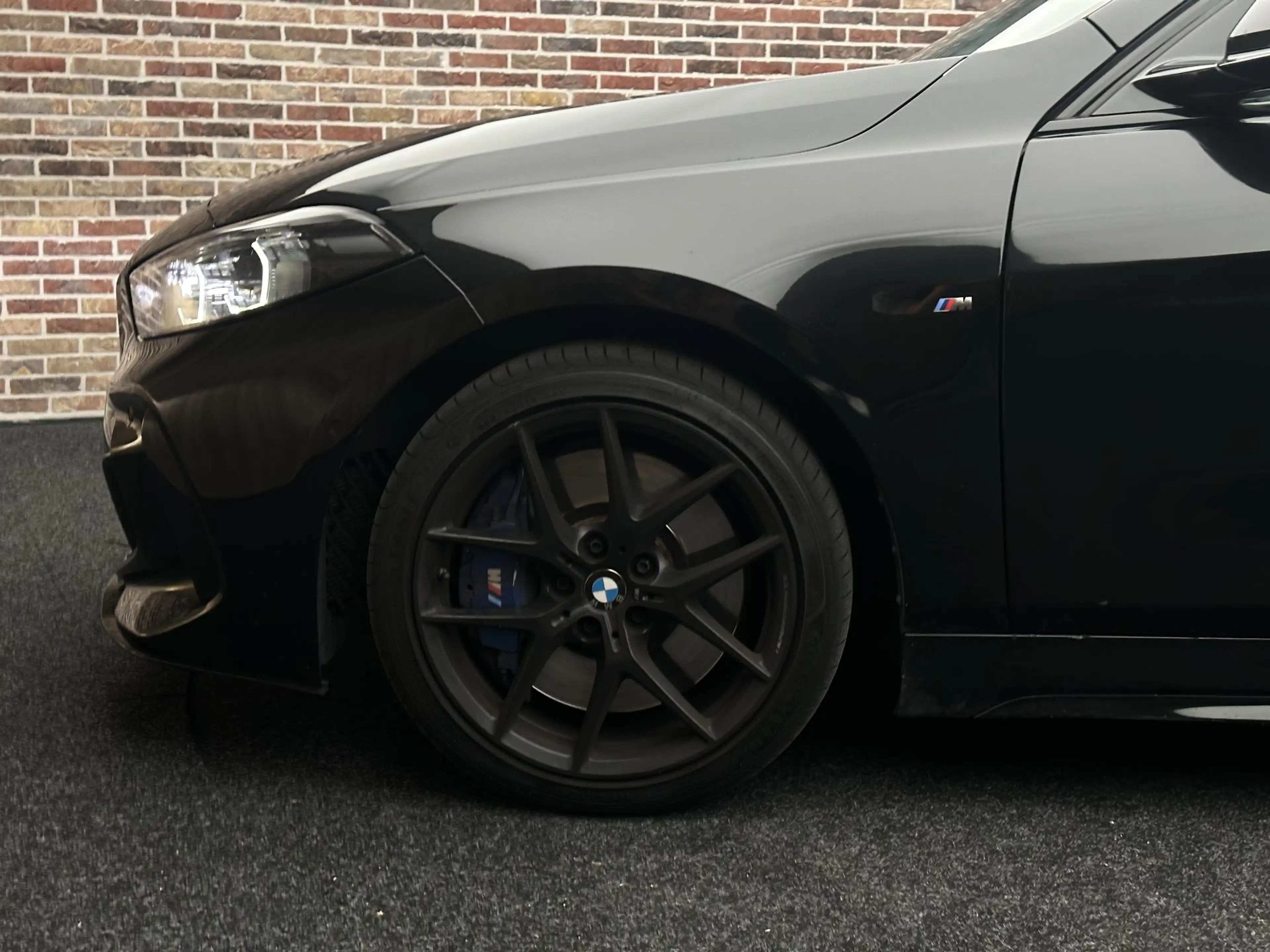 BMW 135 1-serie M135i xDrive Executive — photo 8