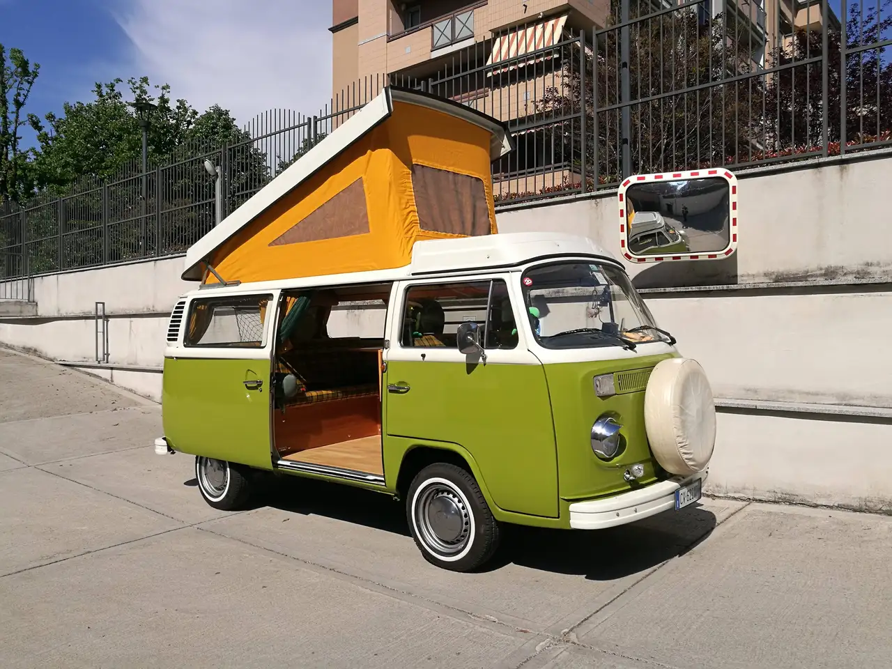 Volkswagen T2 Westfalia, foto 1