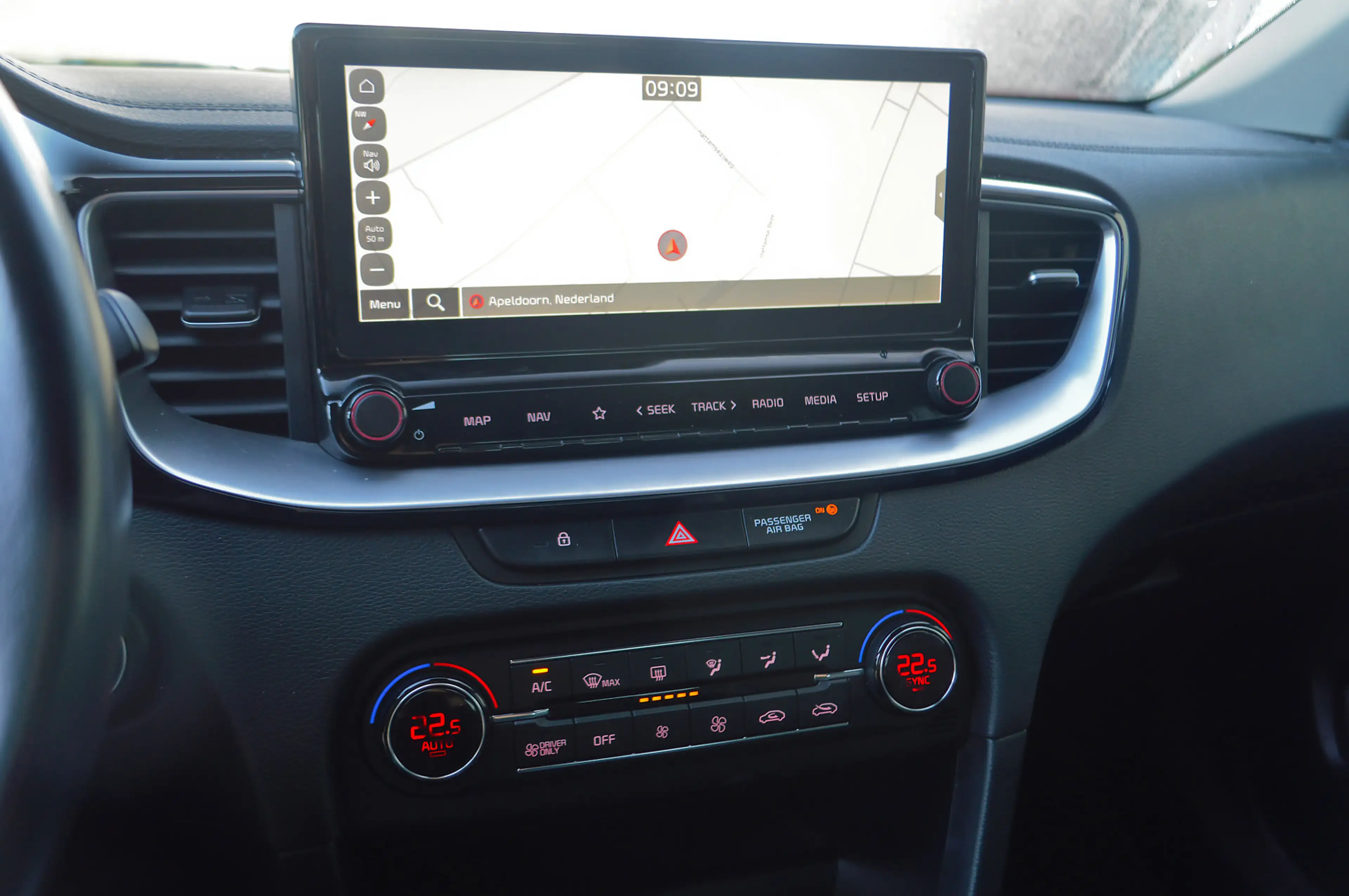 Kia XCeed 1.6 GDi PHEV DynamicLine CARPLAY|CRUISE — photo 8
