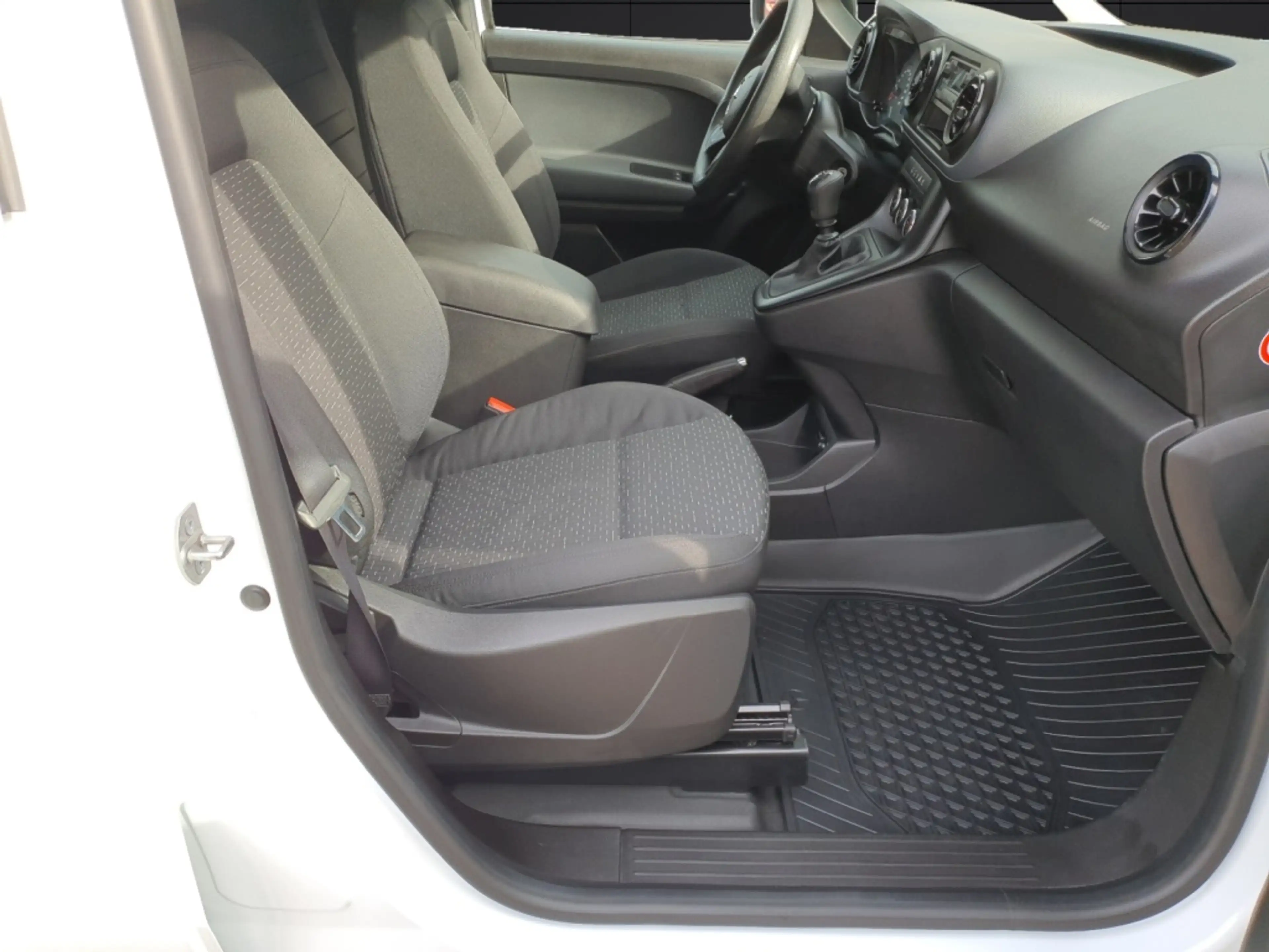 Mercedes-Benz Citan 112 CDI Hecktüren 180°*Park Paket — photo 11