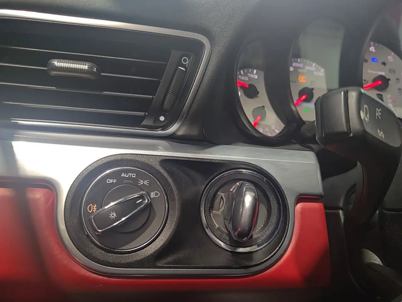 Porsche 911 снимка Porsche 911