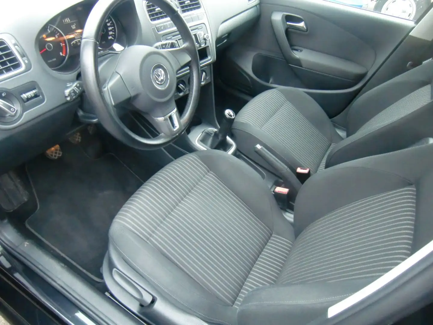 Volkswagen Polo V Highline/Mod2011/PDC/Sitzh/Tempom/8-f ber Schwarz - 2