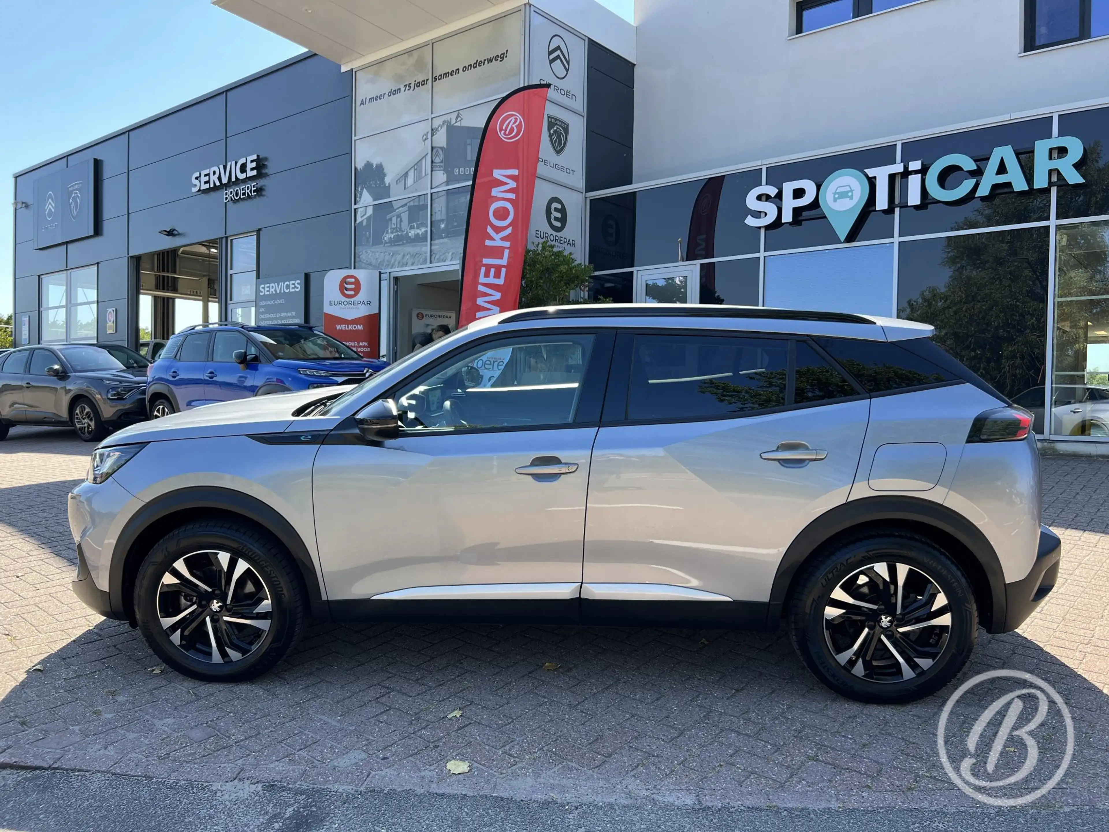 Peugeot e-2008 EV Allure Pack 50 kWh — photo 2