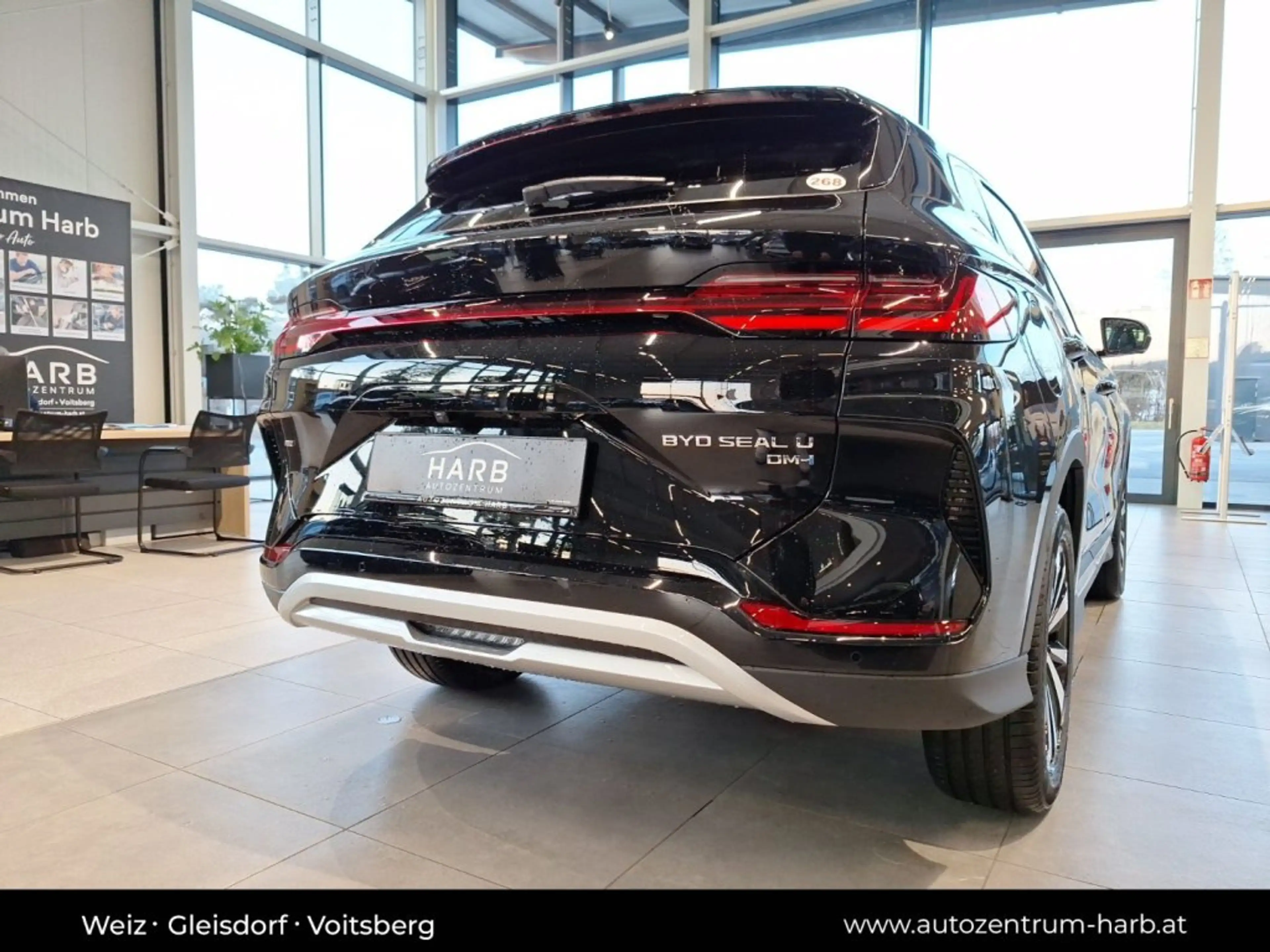 BYD Seal U DM-i Design AWD — photo 15
