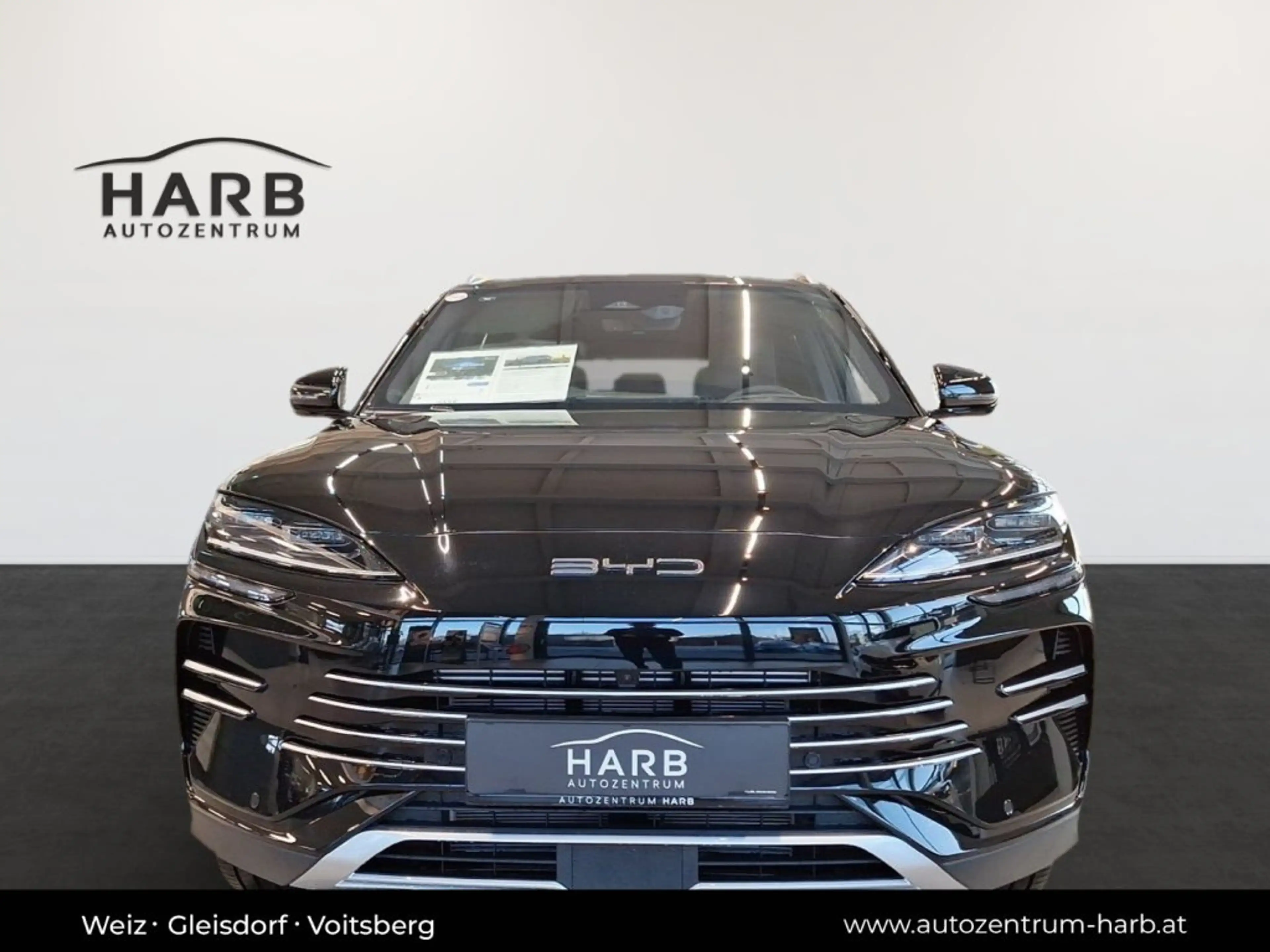BYD Seal U DM-i Design AWD — photo 3