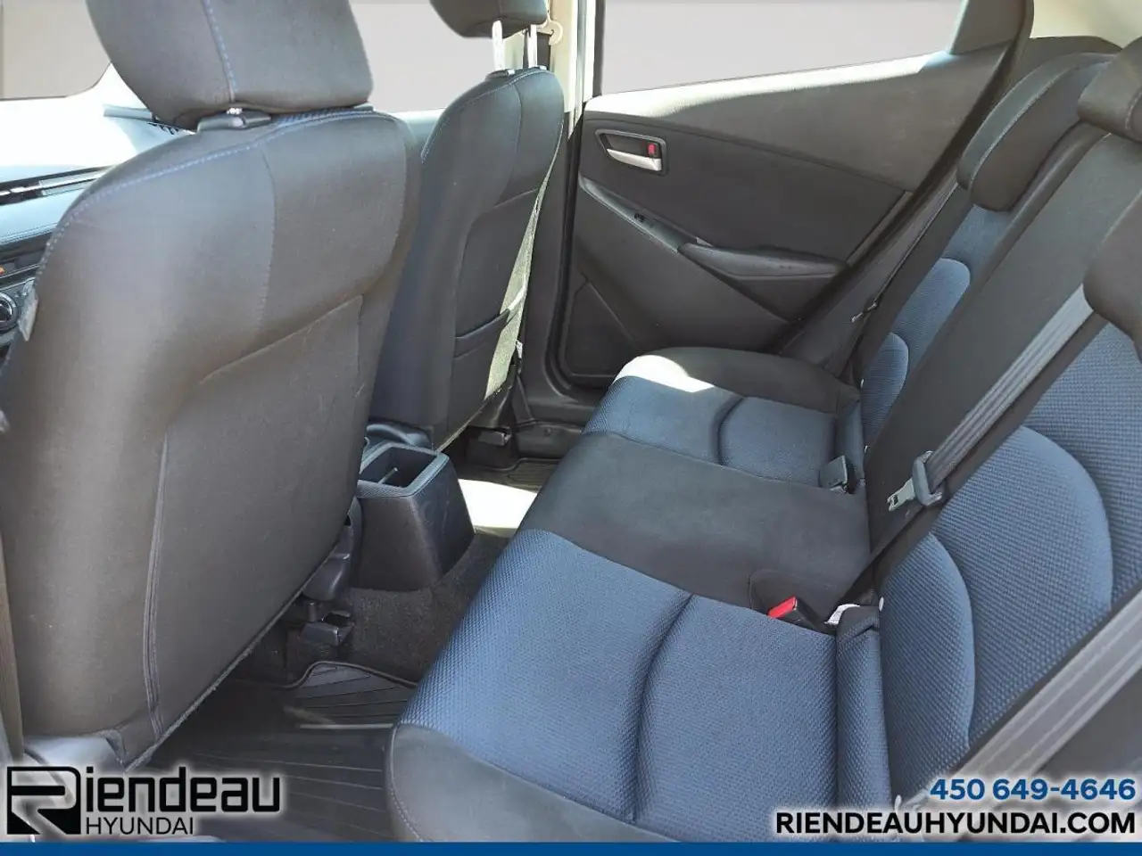 Toyota Yaris снимка Toyota Yaris