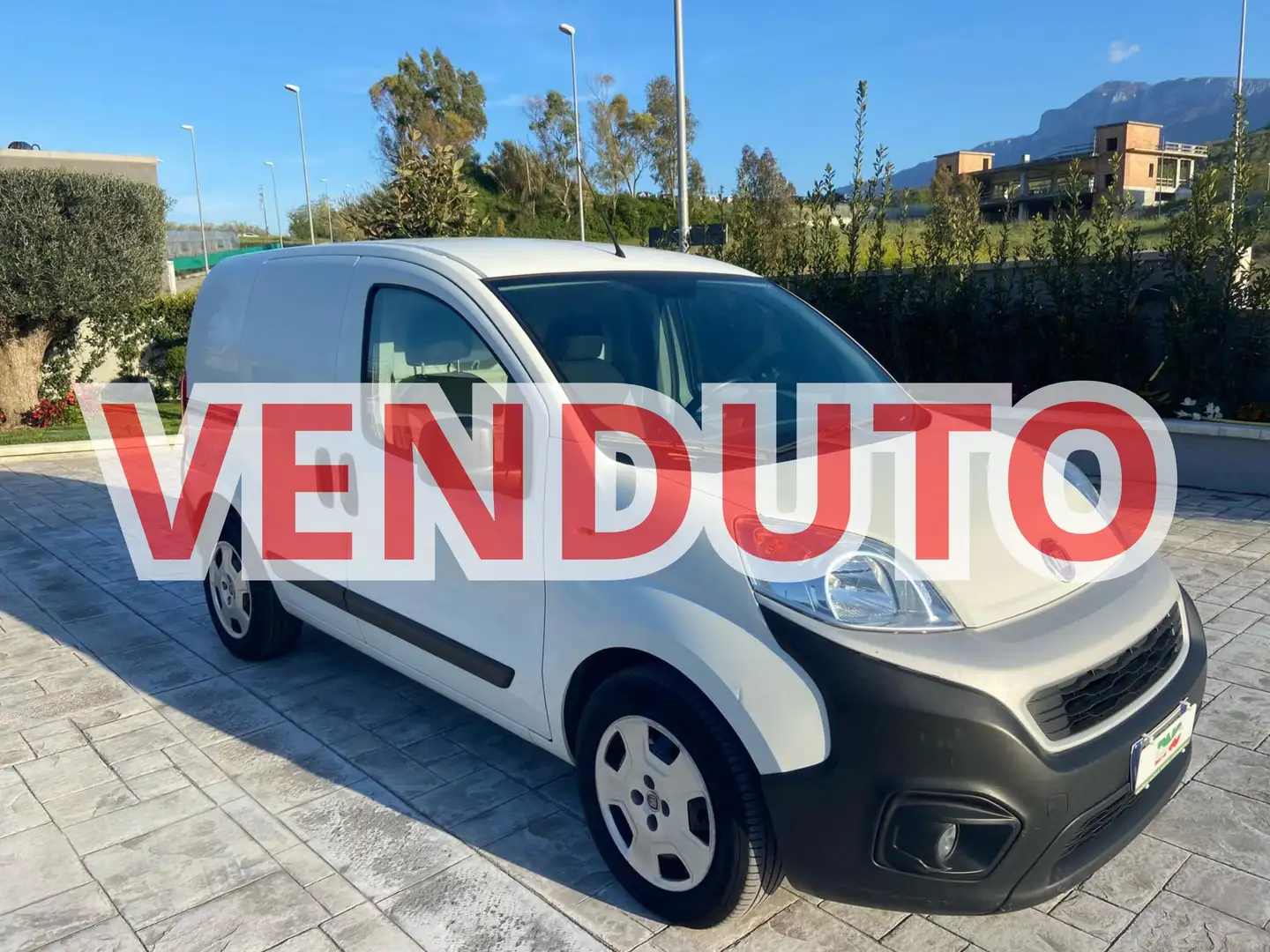 Fiat Fiorino 1.3 MJT 95CV Cargo SX Bianco - 1