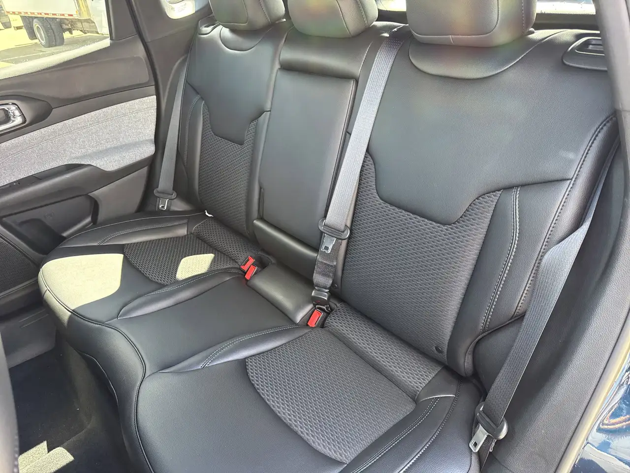 Jeep Compass снимка Jeep Compass