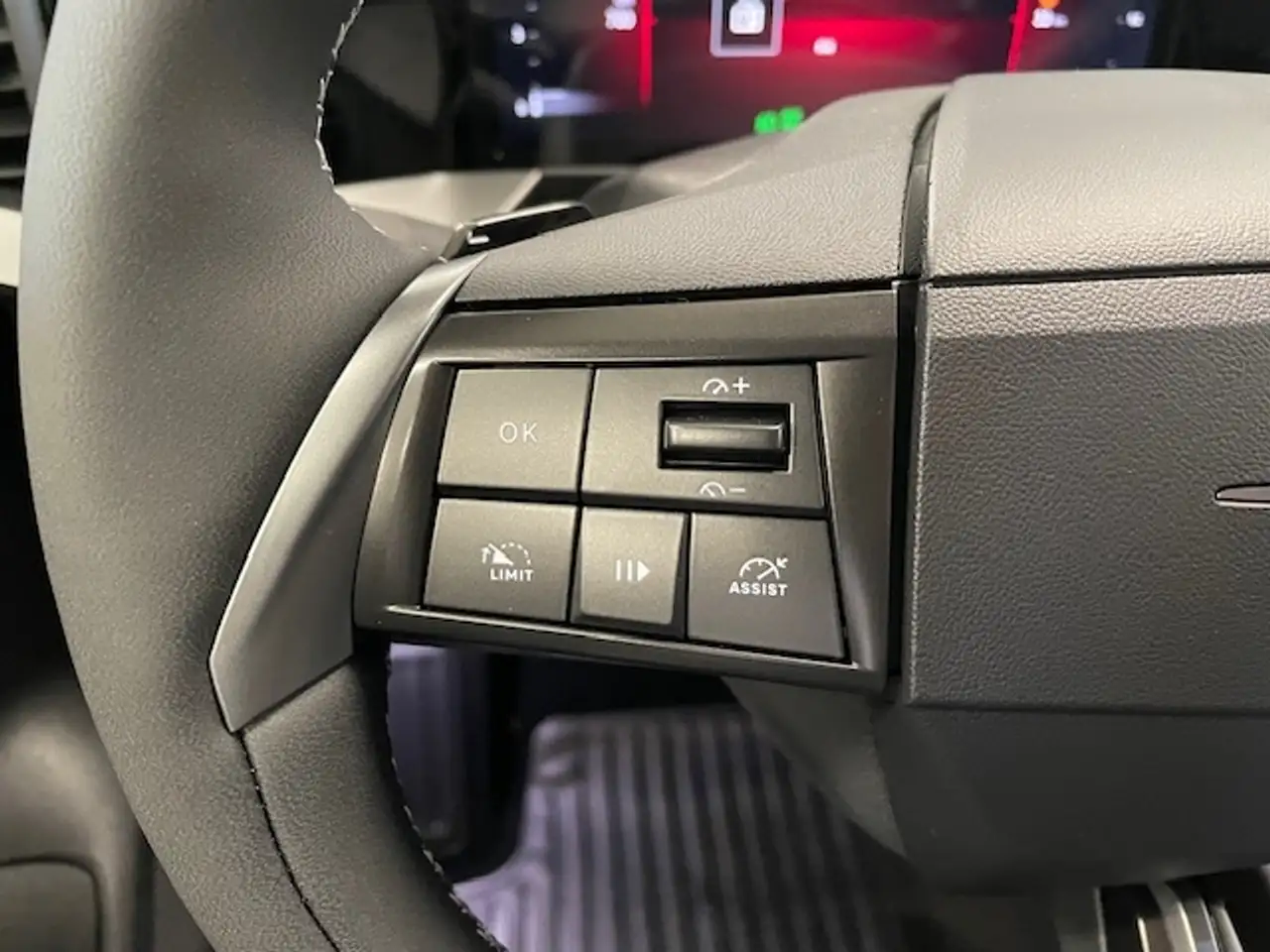 Opel Mokka GS Neues Model LED Apple CarPlay Andr Sitzh Klimaa 11