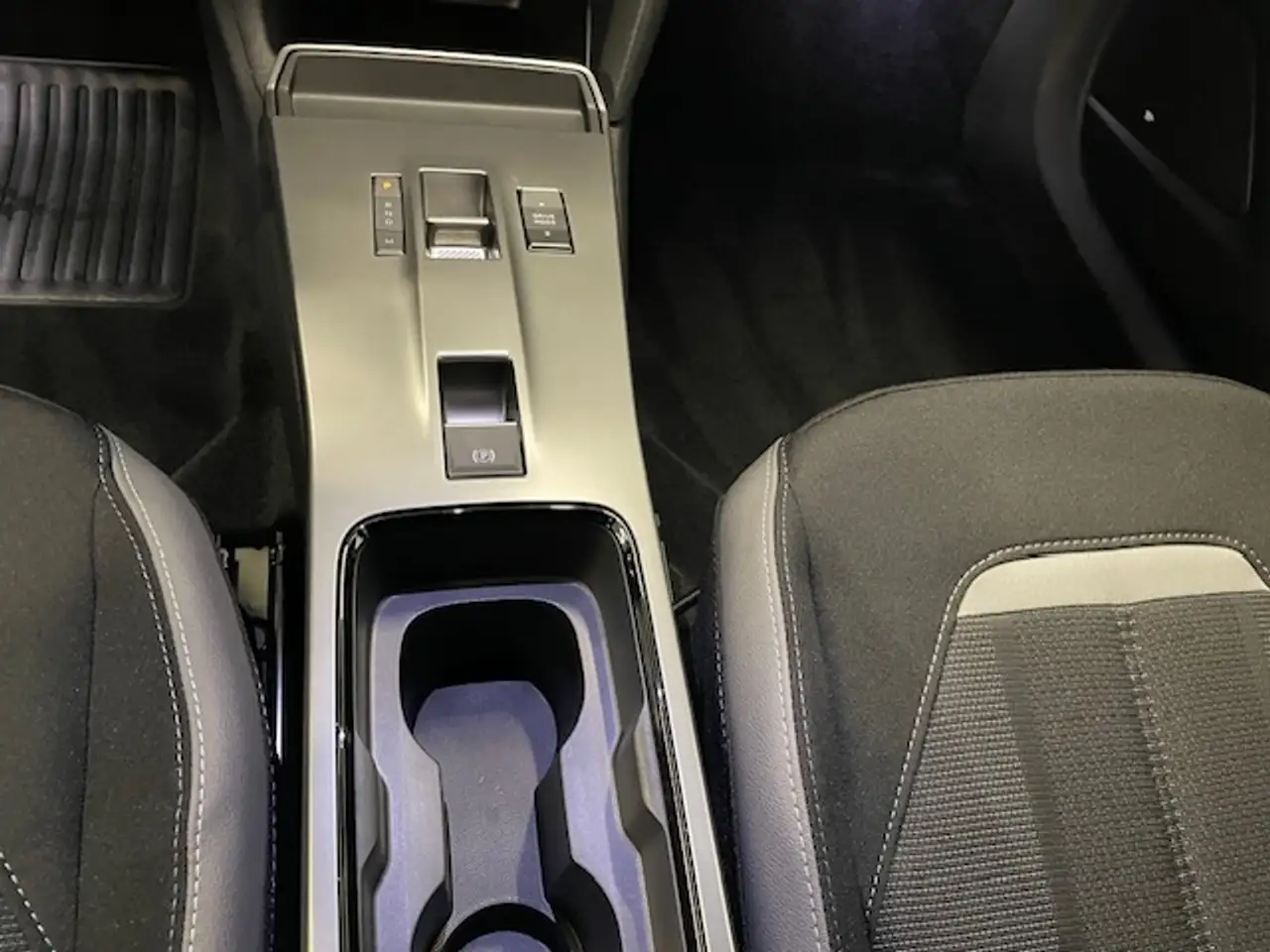Opel Mokka GS Neues Model LED Apple CarPlay Andr Sitzh Klimaa 17