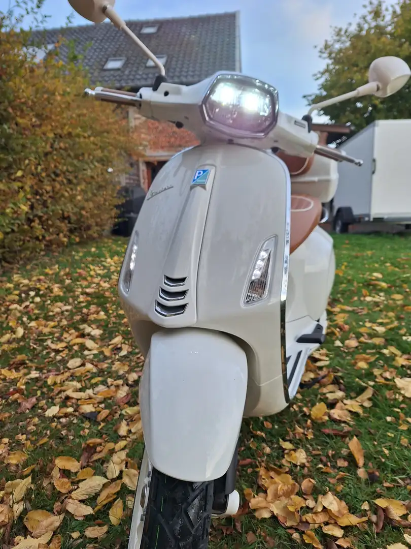 Vespa Sprint 125 Blanco - 2