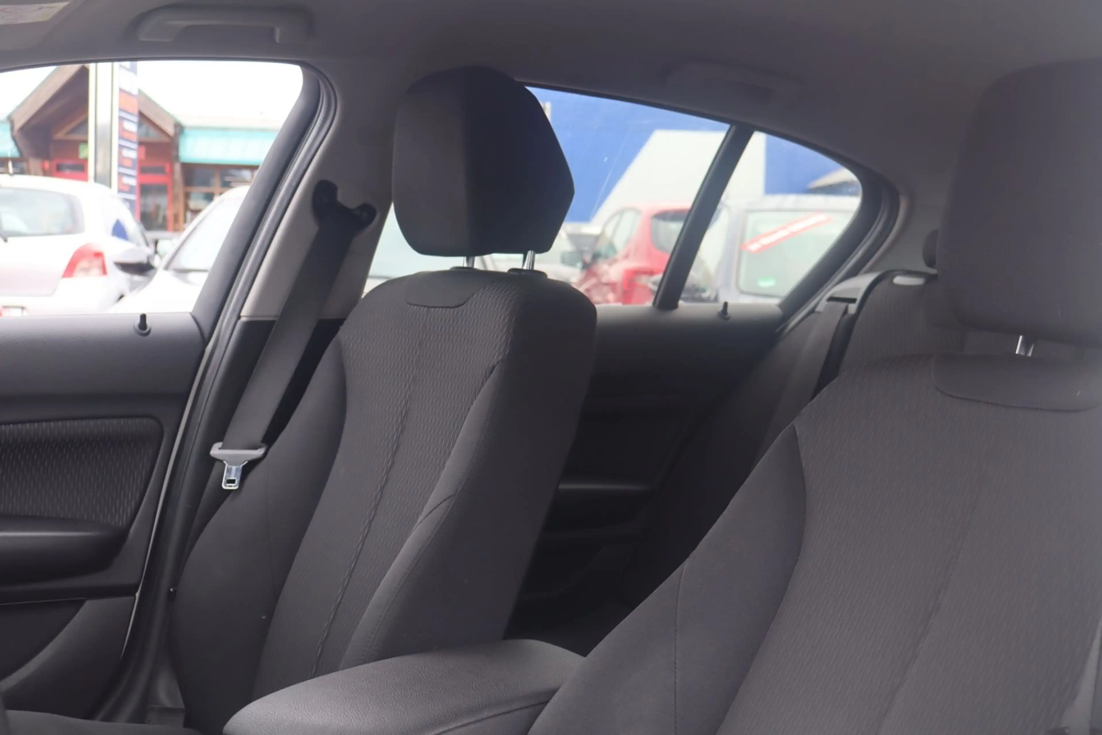 BMW 118 1  5-trg Advantage GARANTIE*TüvNeu*1-HAND — photo 8