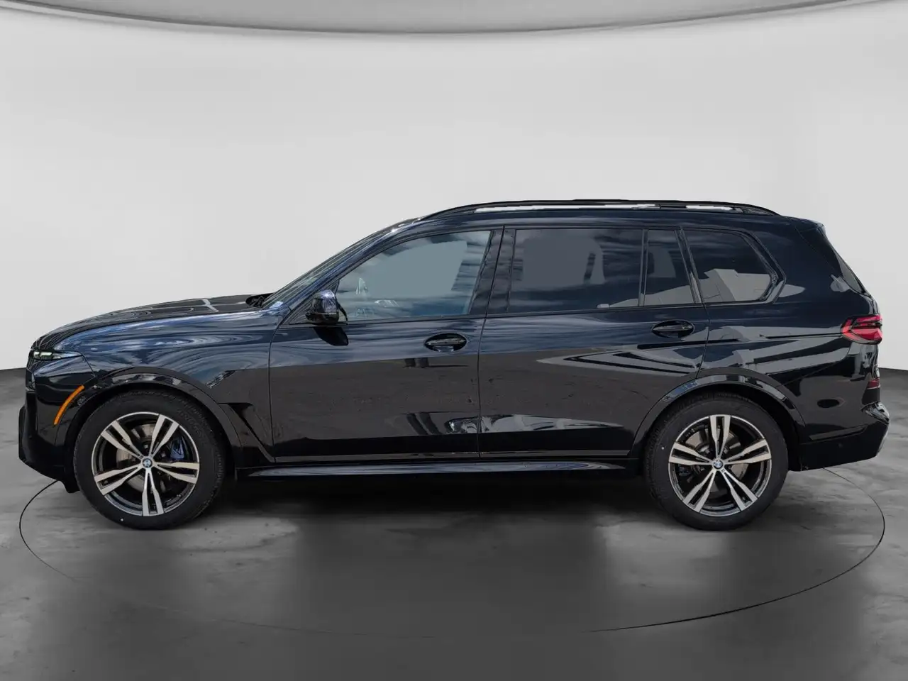 BMW X7 снимка BMW X7