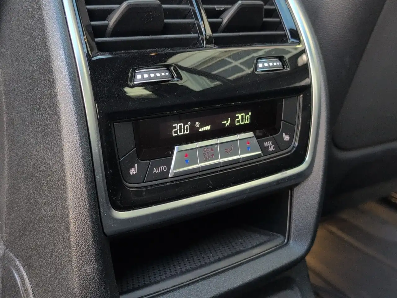 BMW X7 снимка BMW X7