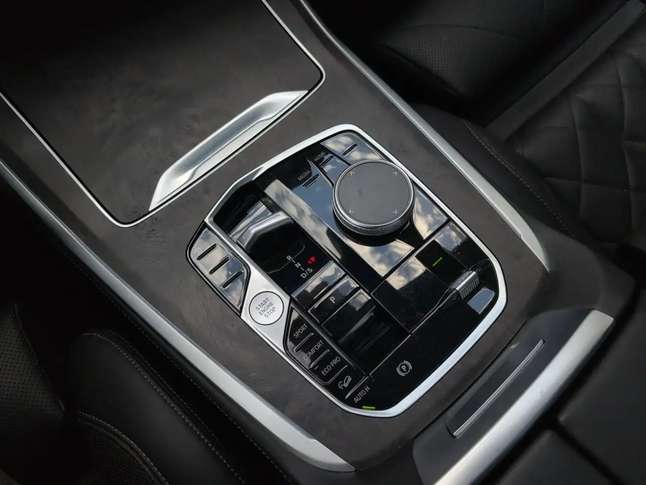 BMW X7 снимка BMW X7