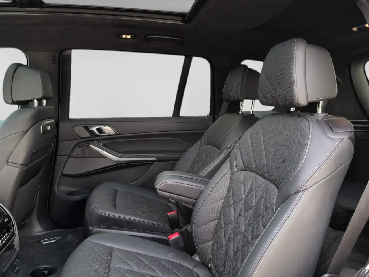 BMW X7 снимка BMW X7