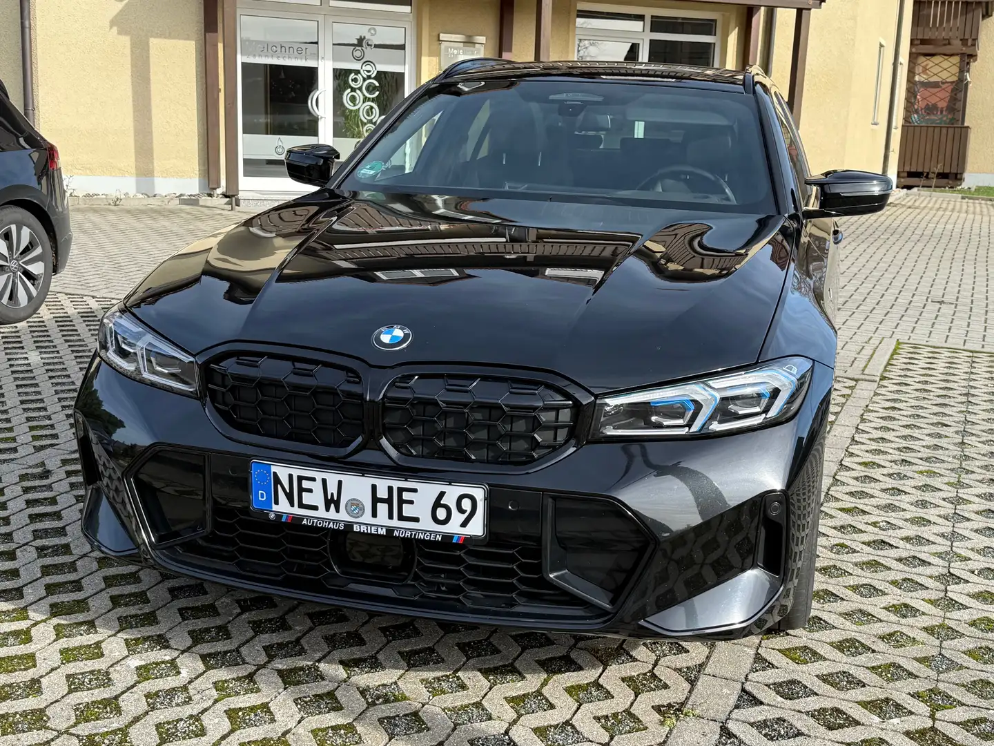 BMW 340 M340i Touring xDrive, Pano, AHK, HUD, H&K, Leder Schwarz - 1