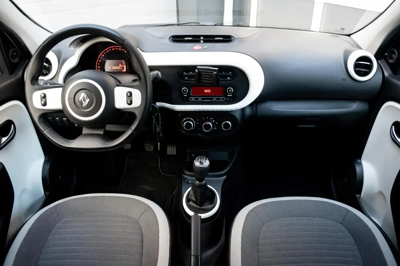 Renault Twingo 1.0 SCe Limited INCL. NW APK CRUISE AIRCO 5-DRS BL, миниатюра 3