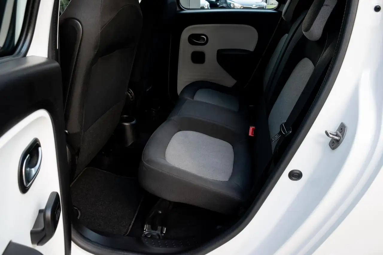 Renault Twingo 1.0 SCe Limited INCL. NW APK CRUISE AIRCO 5-DRS BL, миниатюра 6
