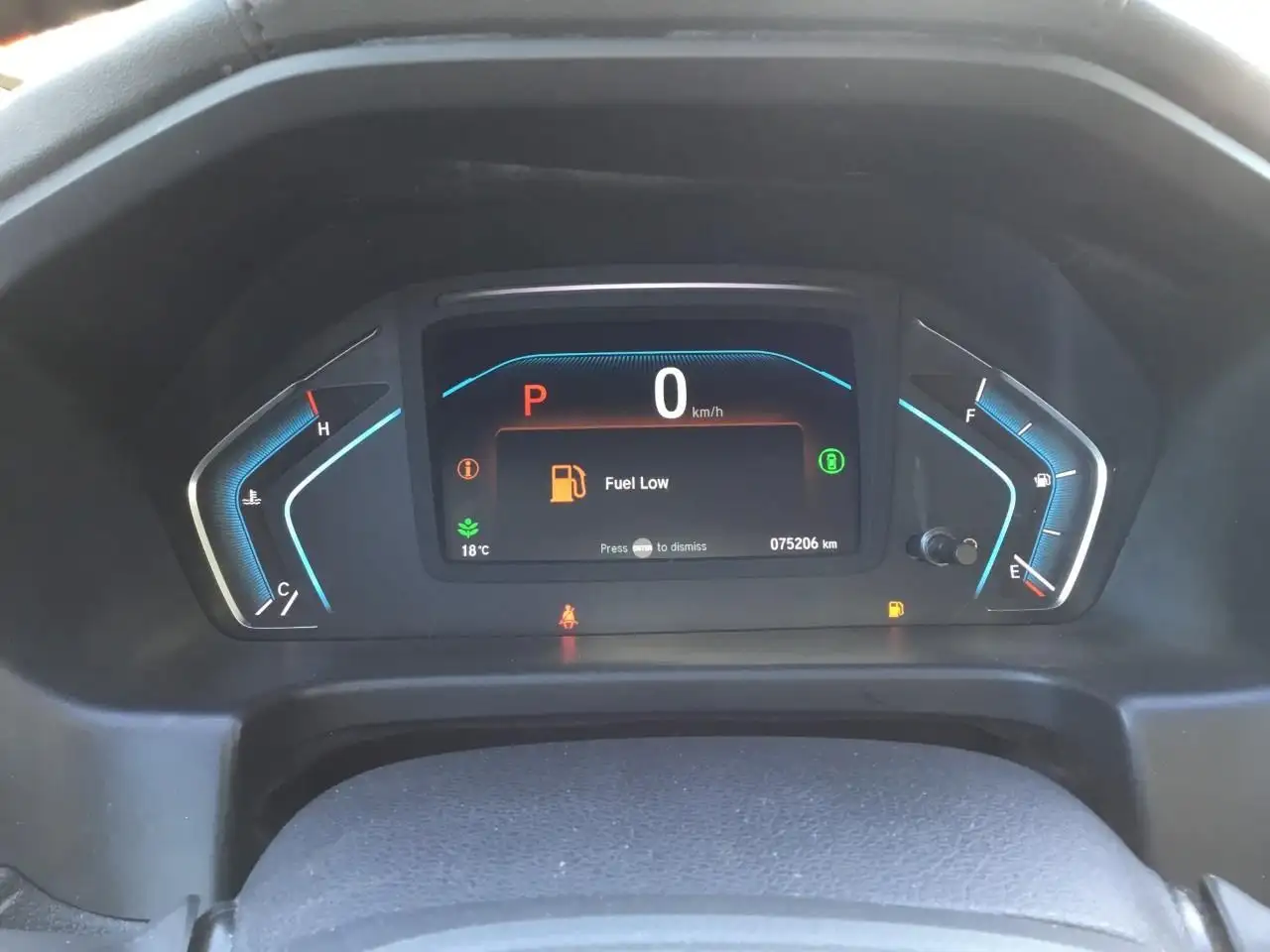 Honda Odyssey снимка Honda Odyssey