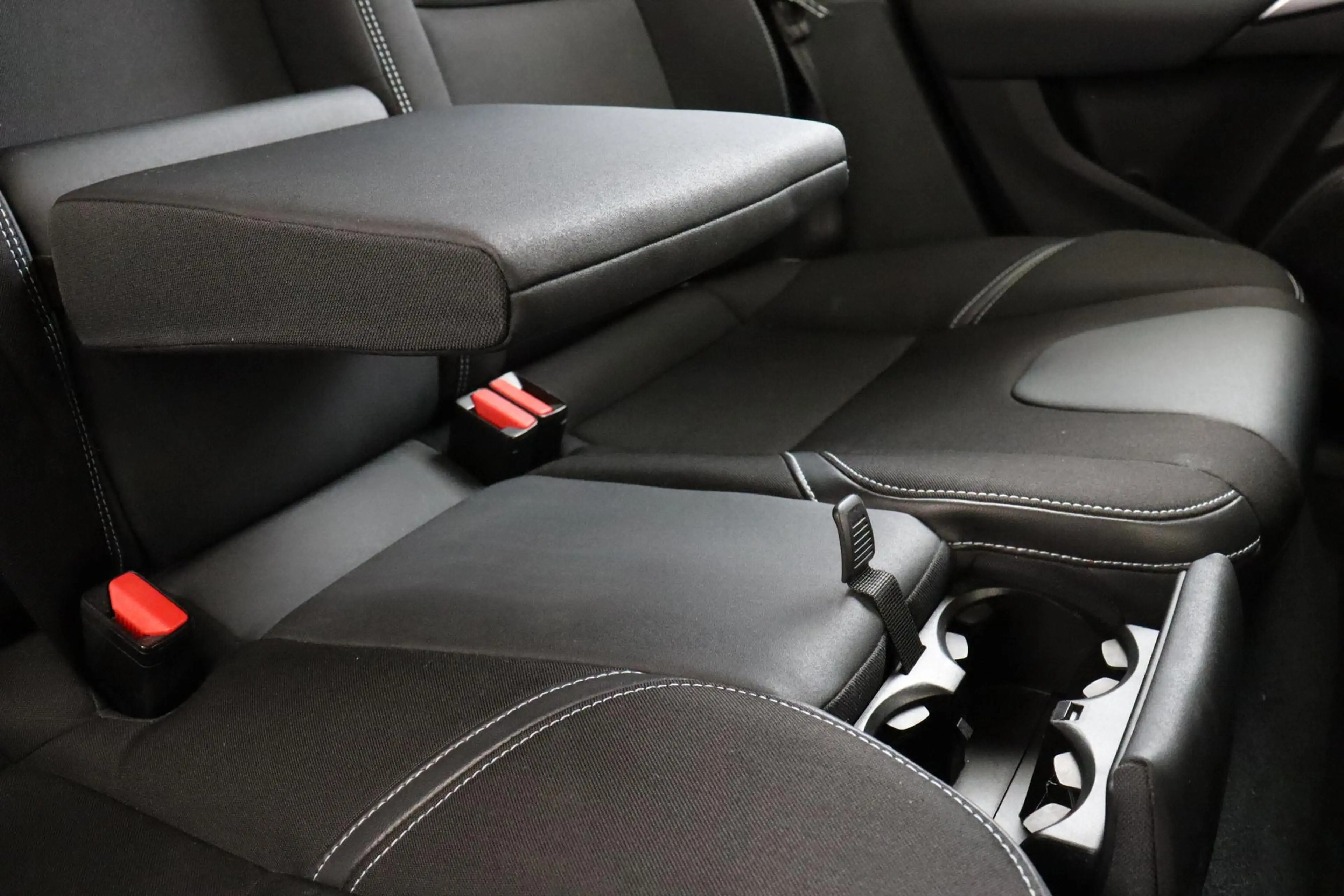 Volvo V40 T3 MOMENTUM -CAMERA|AUTOM.PARK|VERW.VOORRUIT|KEYLE — photo 14