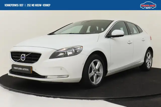 Volvo V40 T3 MOMENTUM -CAMERA|AUTOM.PARK|VERW.VOORRUIT|KEYLE