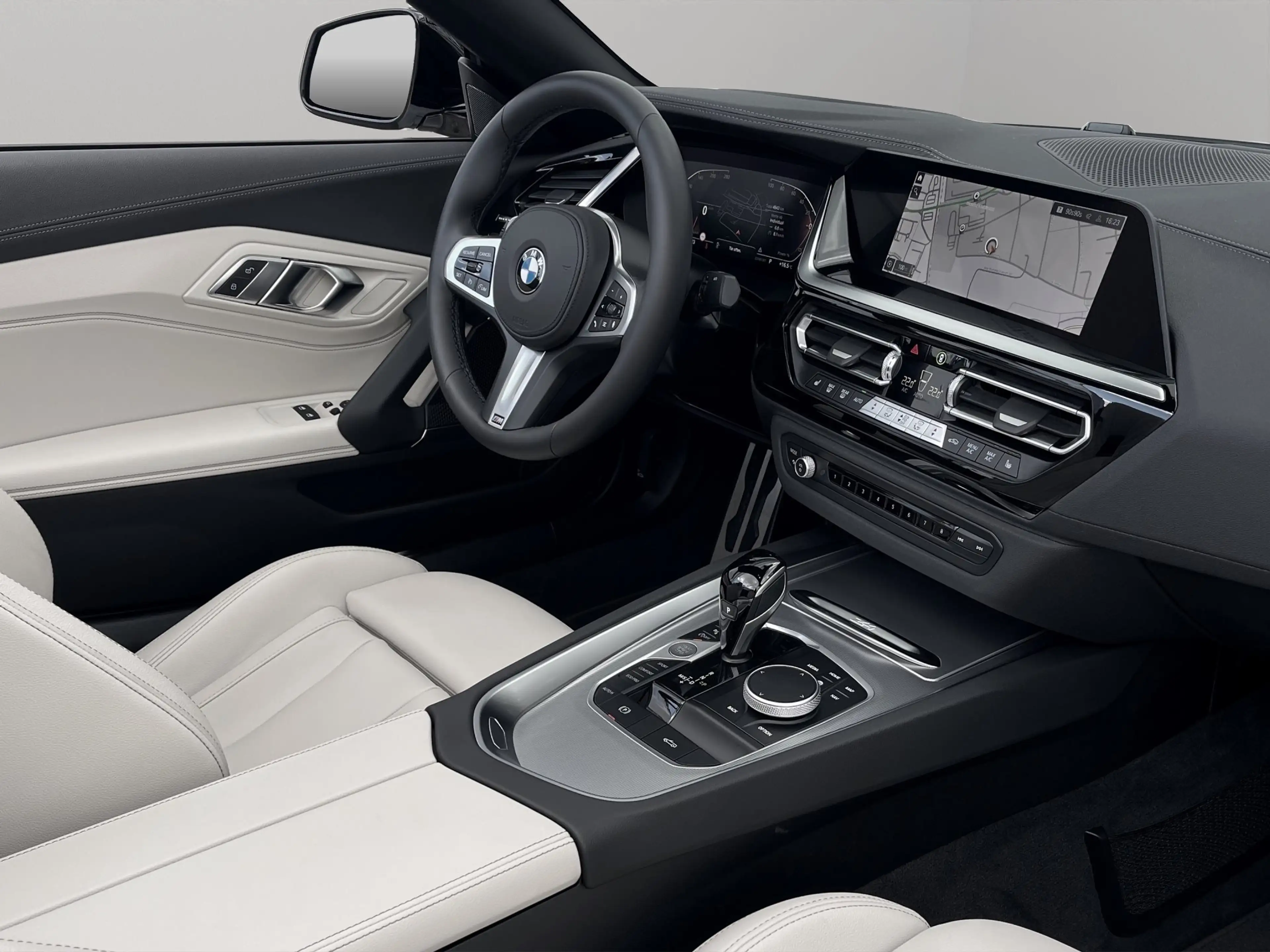BMW Z4 sDrive20i — photo 11