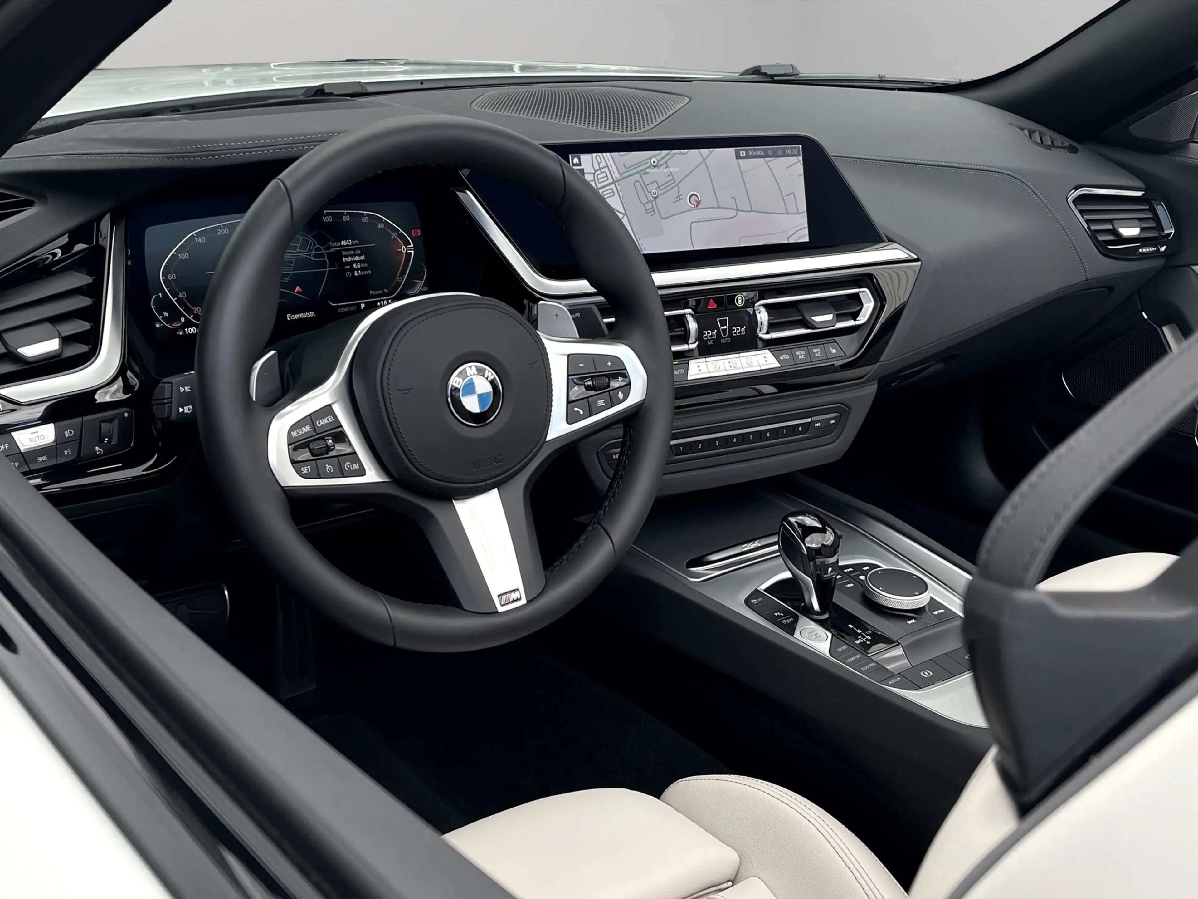 BMW Z4 sDrive20i — photo 7