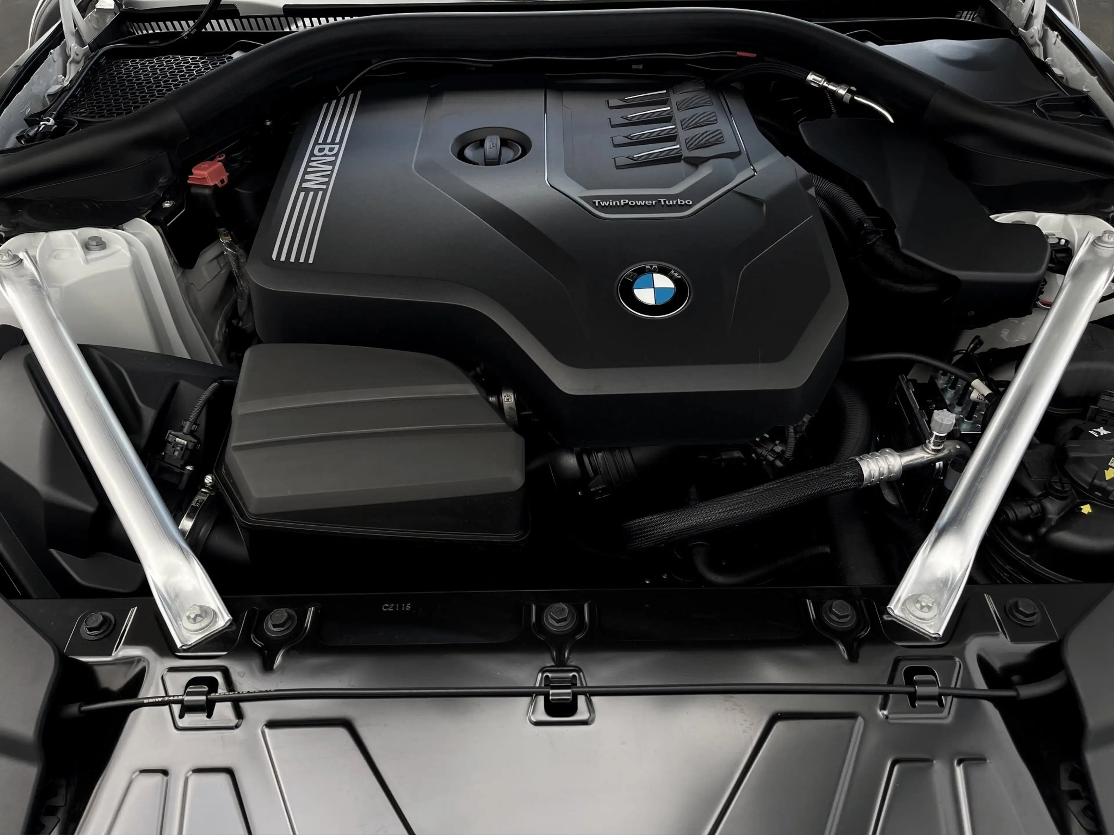 BMW Z4 sDrive20i — photo 14