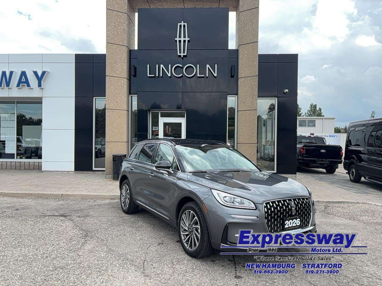 2026 Lincoln Corsair RESERVE, 2L, 201A, PANO ROOF, REMOTE START, TECH!