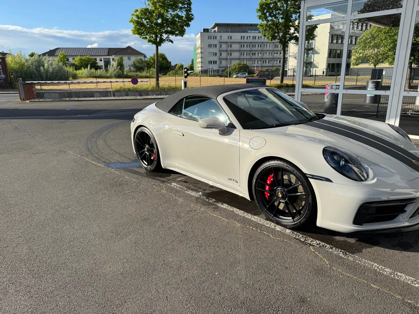 Porsche 992 911 Cabrio 911 Carrera Cabrio GTS - 2