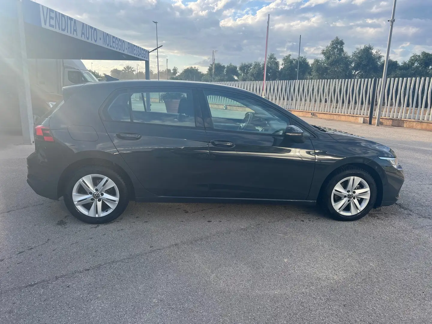 Volkswagen Golf Golf 2.0 tdi Life 115cv dsg Gris - 2